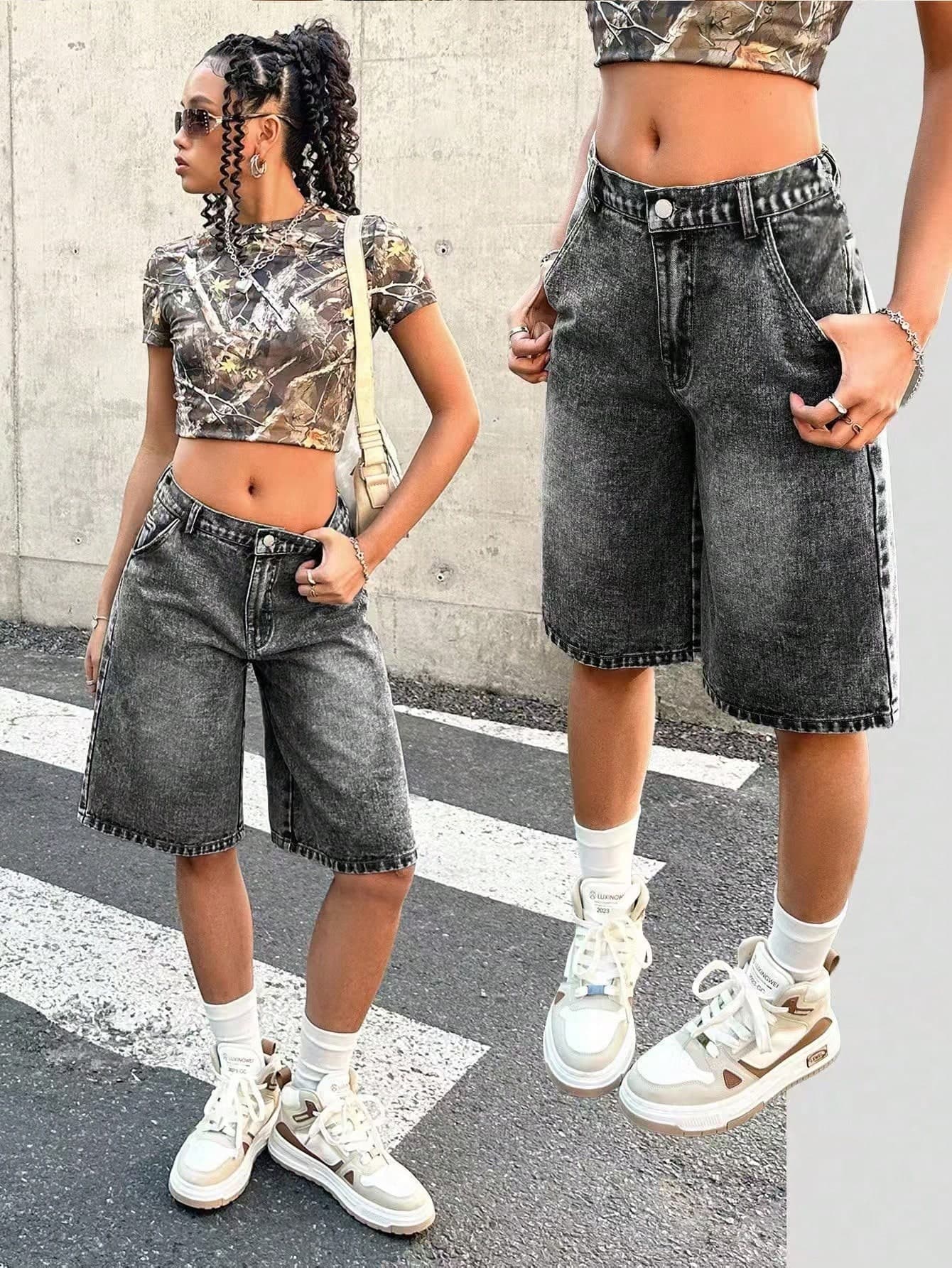 SHEIN Teen Girls' Casual Grey Button Pocket Denim Shorts, Y2k Denim Shorts, Teen Girls Y2k Shorts, Baggy Denim Shorts, Jean Shorts Y2k, Washed Denim Shorts,Een Girls' Dark Grey Denim Bermuda Shorts In Streetwear Style With Zipper Closure