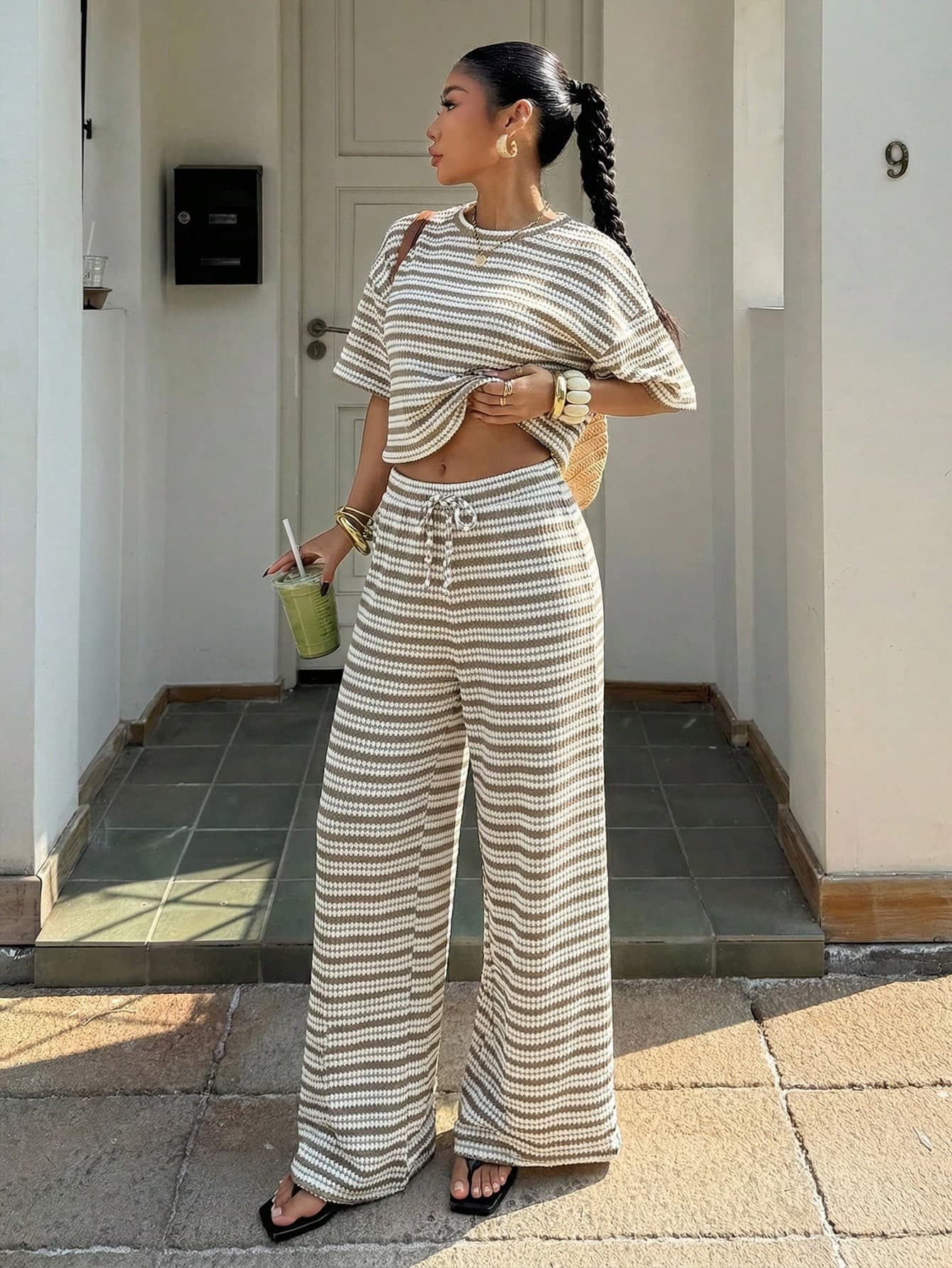 Muchica Women's Summer Casual Vacation Holiday Blue And White Stripe Pineapple Texture Loose Short Sleeve T-Shirt And Pants Set,Elegant Fashion Y2K Outfit