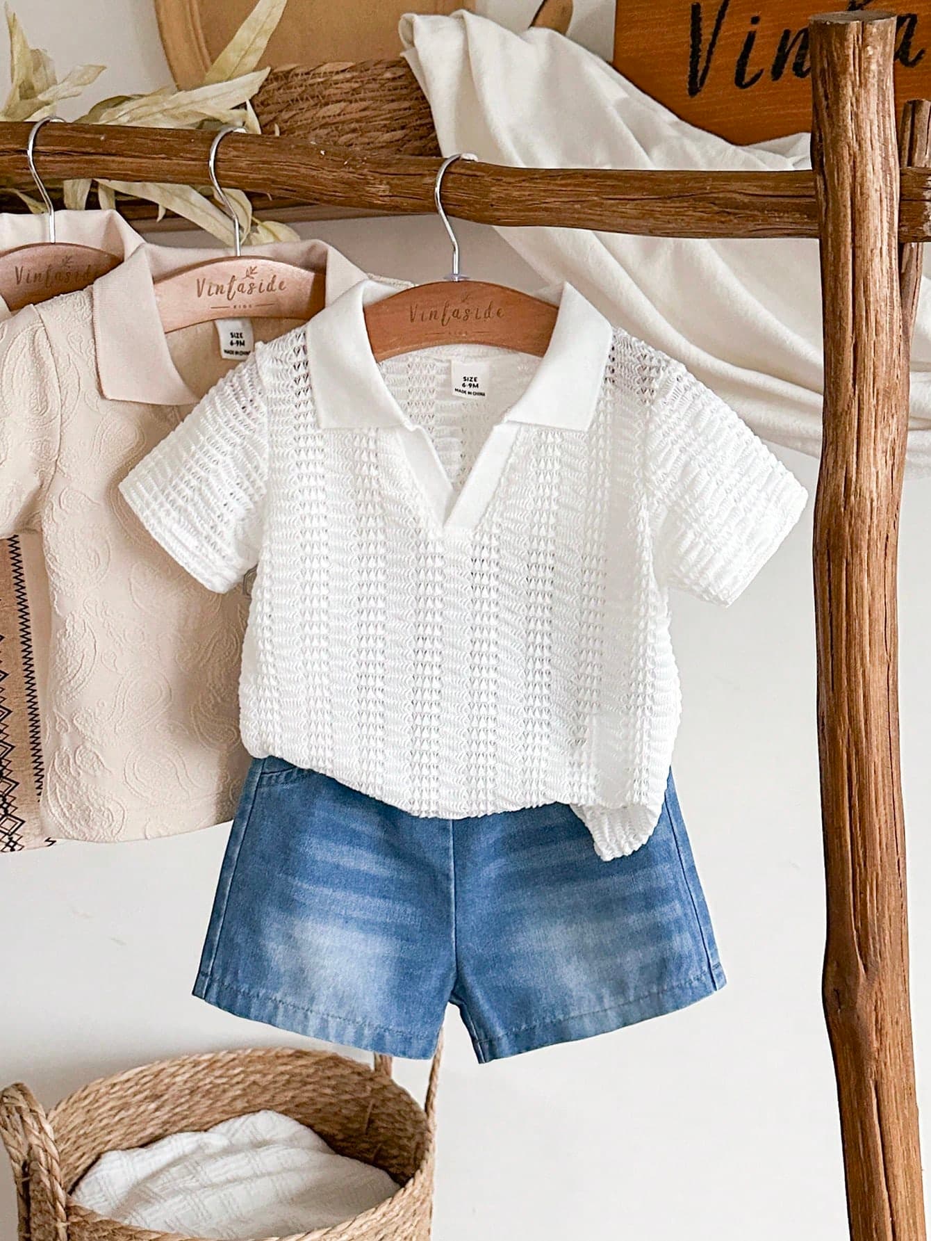 SHEIN Vintaside Kids 1 Set Baby Boy Summer Outfit,Blue And White Striped Casual Collar Short Sleeve Top With Fashionable Washed Denim Shorts,Family Matching Minimalist