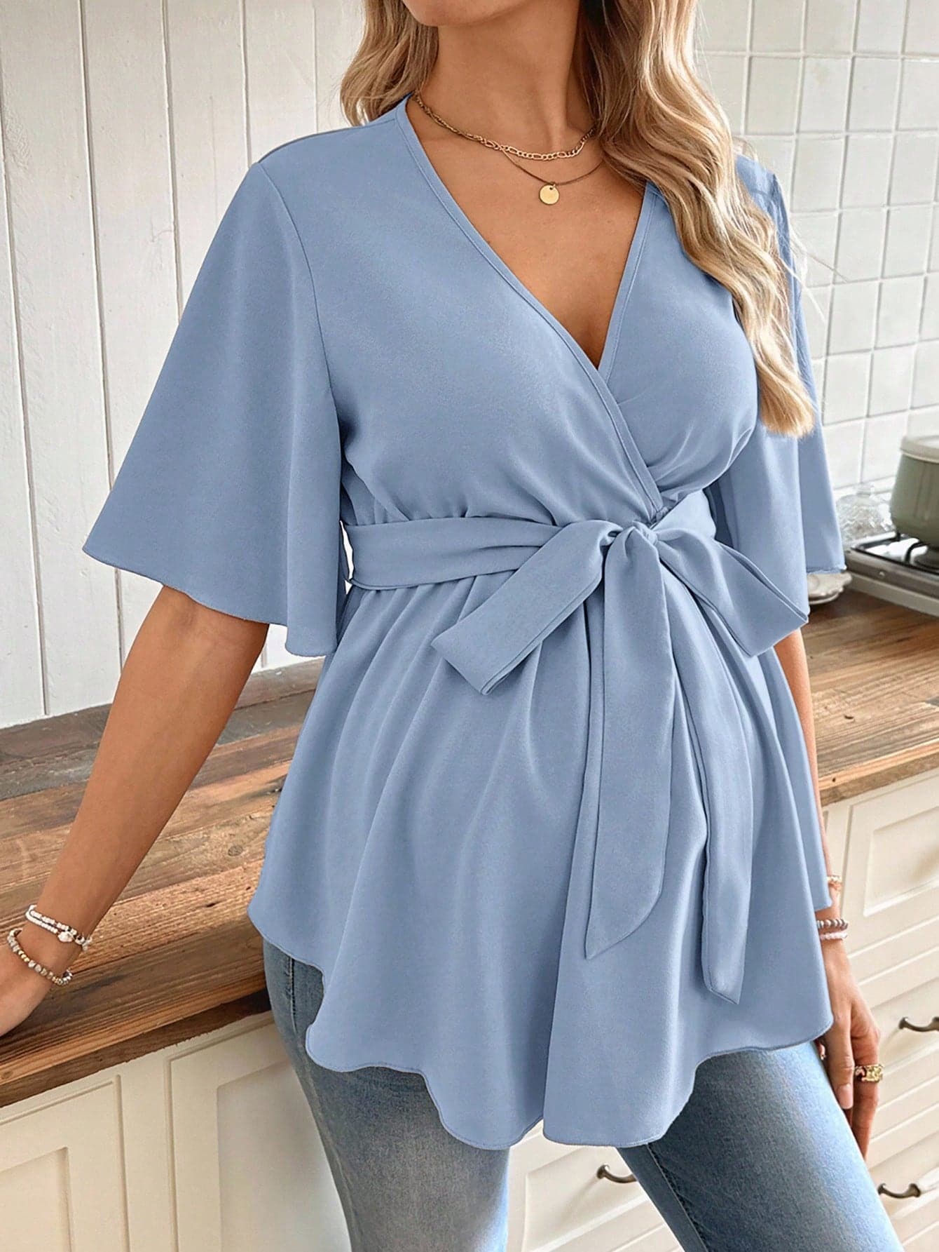 SHEIN Elegant Dusty Blue V-Neck Maternity Blouse With Ruffle Hem And Belt,Summer Holiday Outfits For Women,Baby Shower Beach Vacation Outfit Clothes