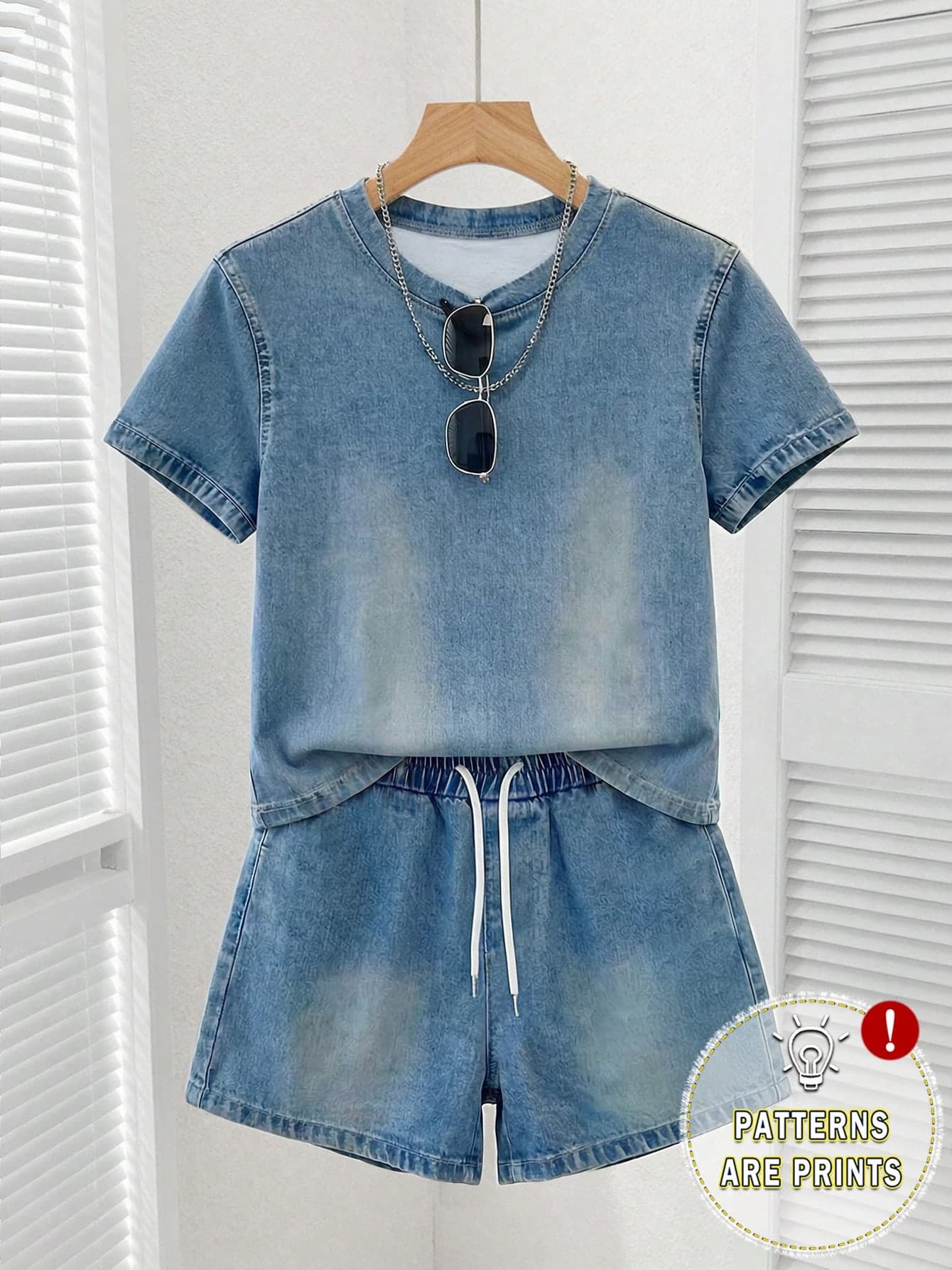 Franclia Loose Fit Contrast Color Round Neck T-Shirt And Shorts Set
