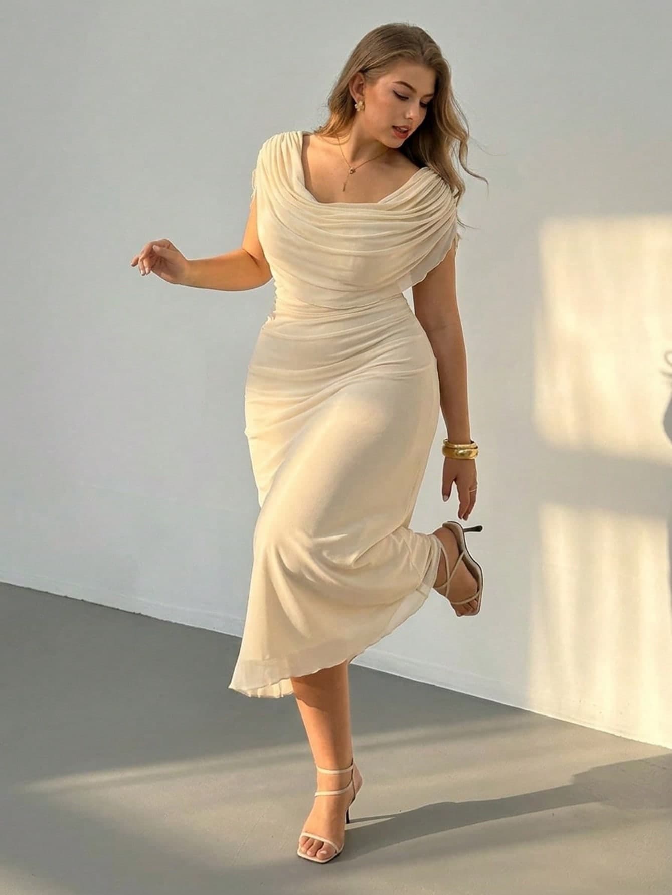 Auralis Plus Size Elegant Beige Summer Curve Cocktail Wedding Guest Dress,Chiffon Ruched Short Sleeve Loose Waist Maxi,Bohemian Vacation Banquet Graduation