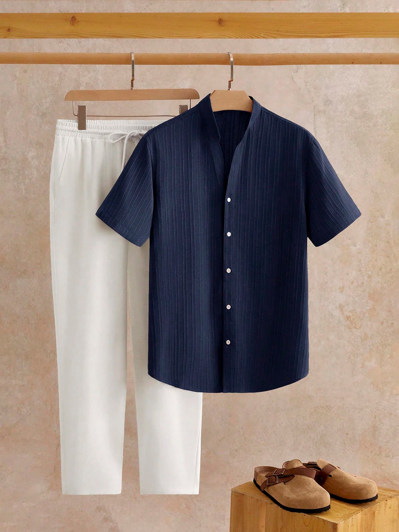 AKNOTIC 2pcs/Set Men's Casual Notched Neck Short Sleeve Shirt & Pants Set, Vacation, Father's Day Gifts
