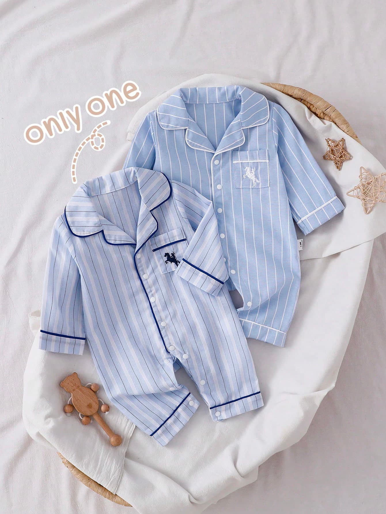 Souflis Souflis 1-Pack Newborn Baby Boy Blue And White Stripe Winter Modest Lounge Romper,Cotton Fabric,Vertical Striped,Chest Pocket,Embroidered Horse,Long Sleeve