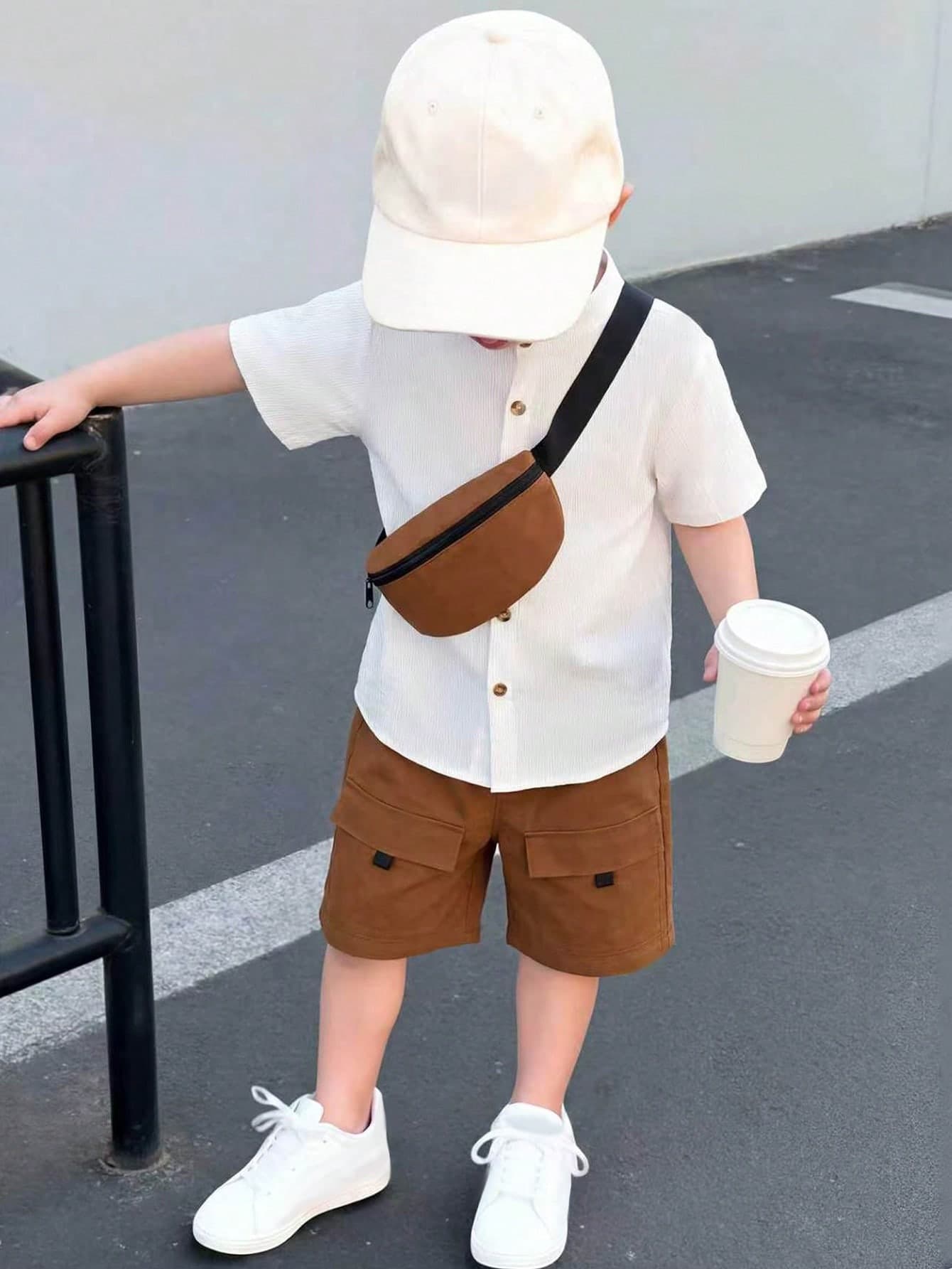 Vacaura 3pcs Young Boy Summer White Short Sleeve Shirt,Brown Shorts&Crossbody Bag Set,Casual Color Contrast Utility Pocket Outfit For Boys' Everyday Wear