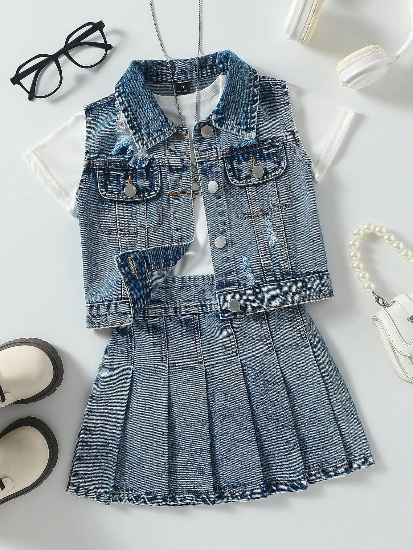SHEIN 2pcs Girls' Light Blue Denim Ripped Vest & Pleated Skirt Set,Back-To-School Y2K Style Cotton Distressed Cropped Fit,Music Festivals Parties Vacation