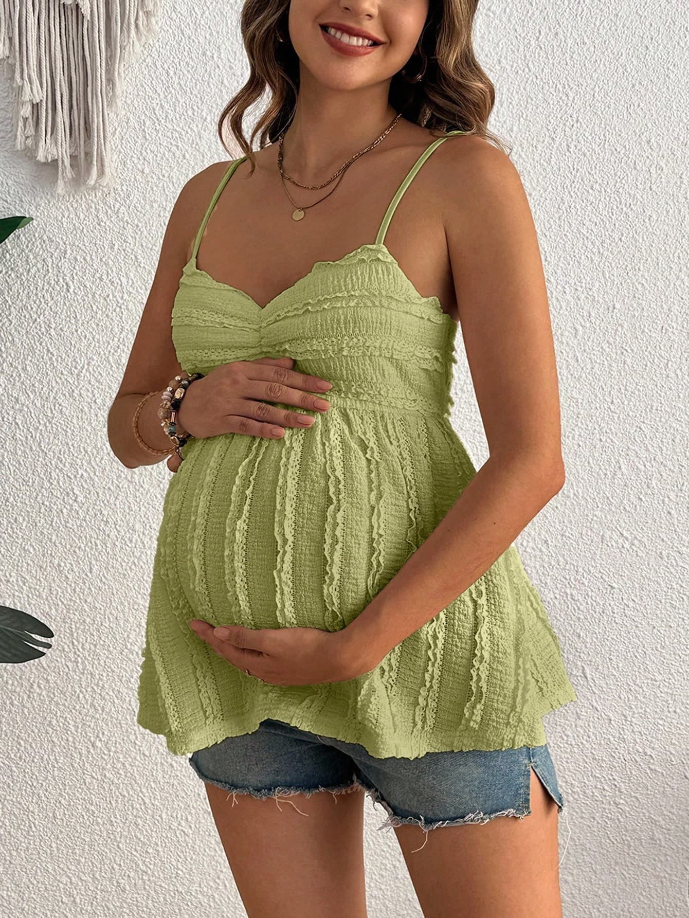 SHEIN Women's Fashion Pleated Design Solid Color Lace Maternity Camisole Pregnancy Top Maternity Clothes For Women Pregnant Women Outfits Photoshoot Summer