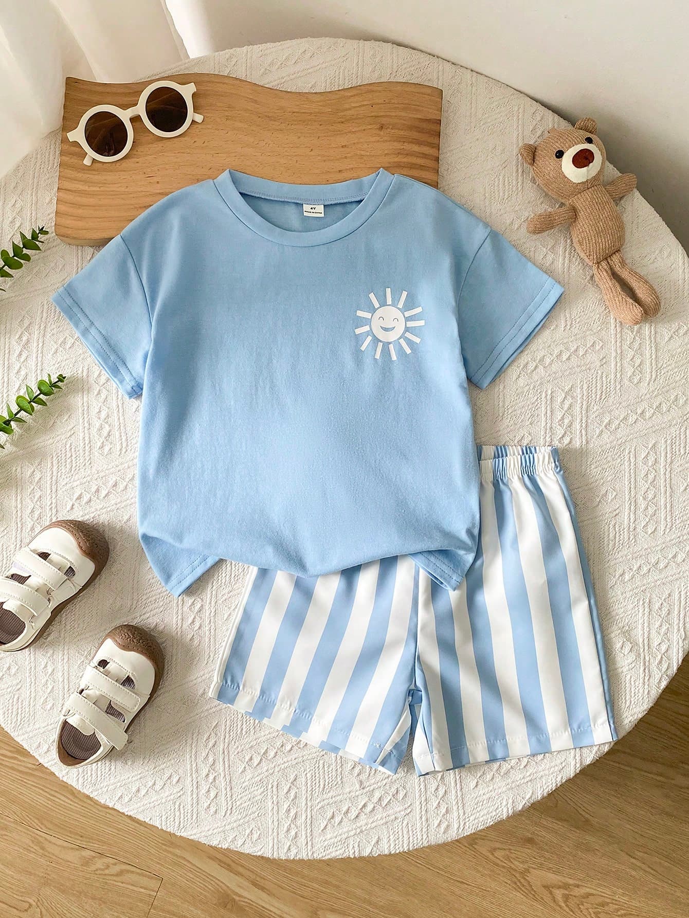 Playful Pals 2pcs/Set Toddler Boys' Summer Casual Graphic Print Round Neck Raglan Top And Striped Shorts, Comfortable Fashionable Outdoor Play Daily Wear Outfit