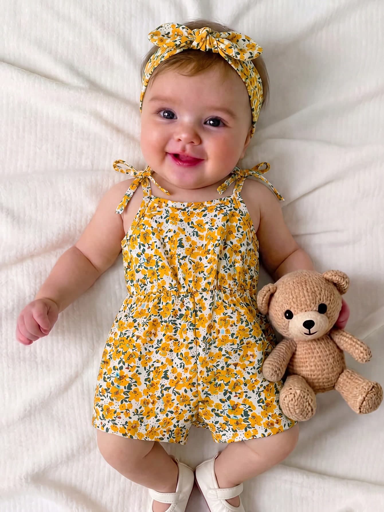 SHEIN Newborn Baby Girl Cute Summer Ditsy Floral Romper