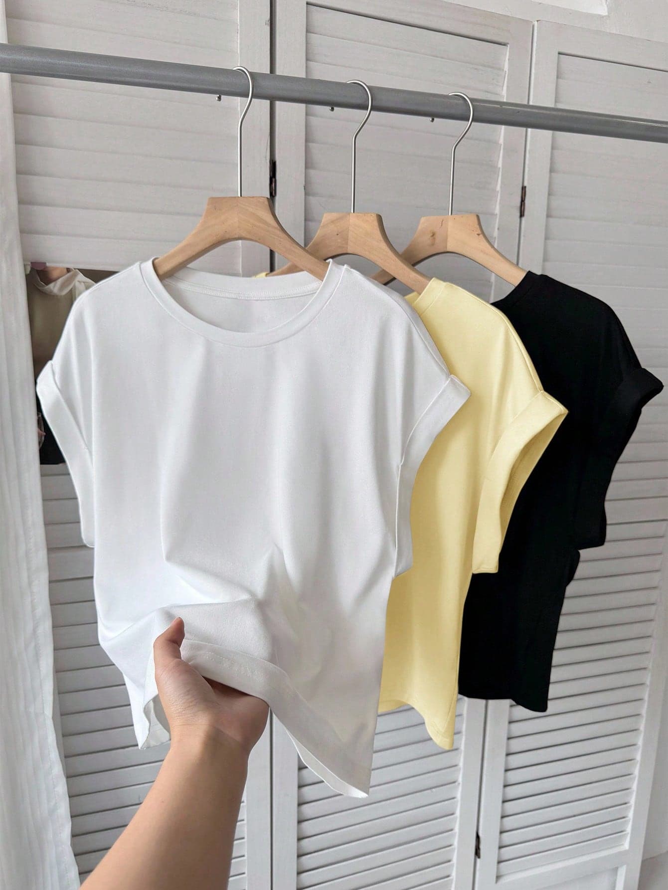 SHEIN LUNE 3pcs/Set Women's Casual Streetwear All White Basic Short Sleeve T-Shirt Cute Crop Tops For Women,Summer Everyday Home Airport Festival Daytime Tops