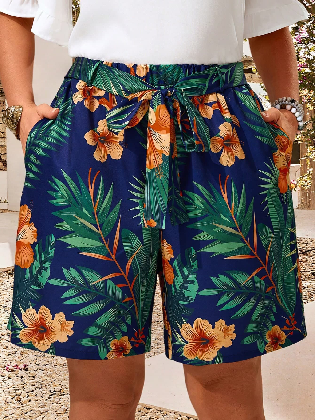 EMERY ROSE Plus Size Women's Tropical Plant Printed Loose Shorts With Pockets, Great For Vacations And Western Wear Women Beach Women Summer