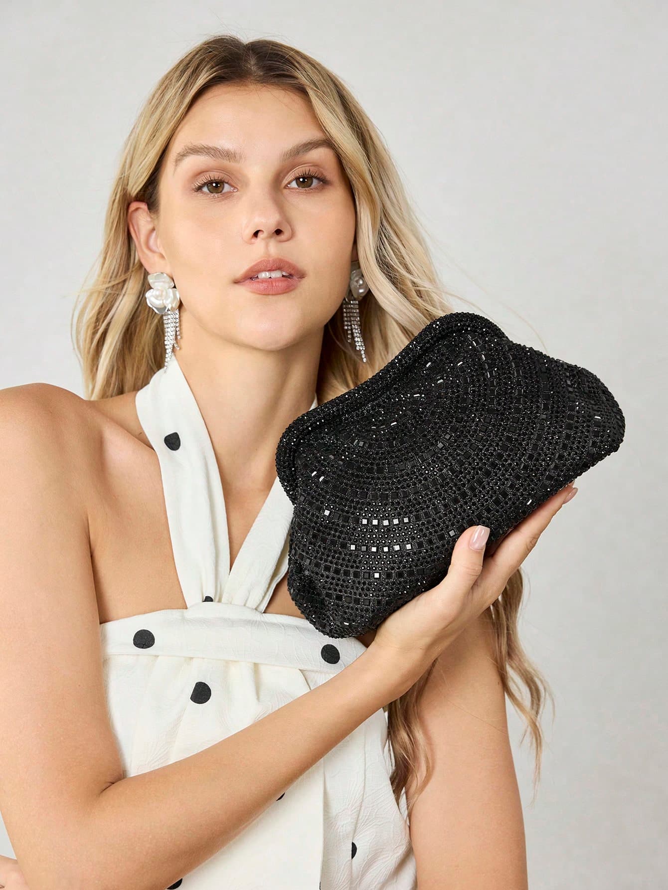 MOTF PREMIUM LADIES BLACK CLUTCH BAG, EXQUISITE HEAVY INDUSTRY HOT DIAMOND SHINY ELEGANT  DINNER BAG, QUIET LUXURY  GLAMOROUS  ,FOR LADIES, BRIDES, PARTIES, DINNERS, DRESS MATCHING, FOR GIFT  FOR WEDDING