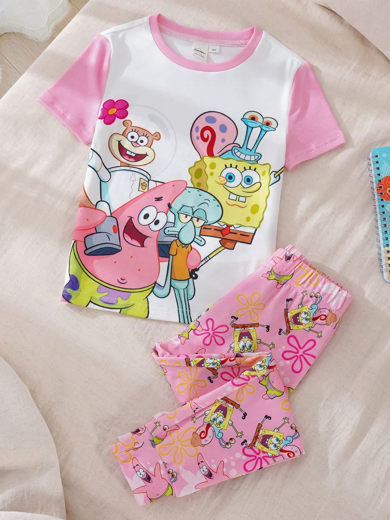 SpongeBob SquarePants | SHEIN 2pcs Themed Round Neck Short Sleeve Top And Pants Pajama Set For Young Girls