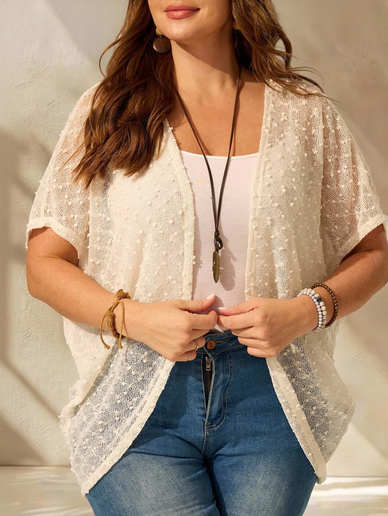 EMERY ROSE Plus Size White Elegant Lace Kimono Cardigan For Women,Batwing Sleeve Asymmetric Hem Light Cover Up Top For Holiday,Bachelorette Party & Wedding Guest