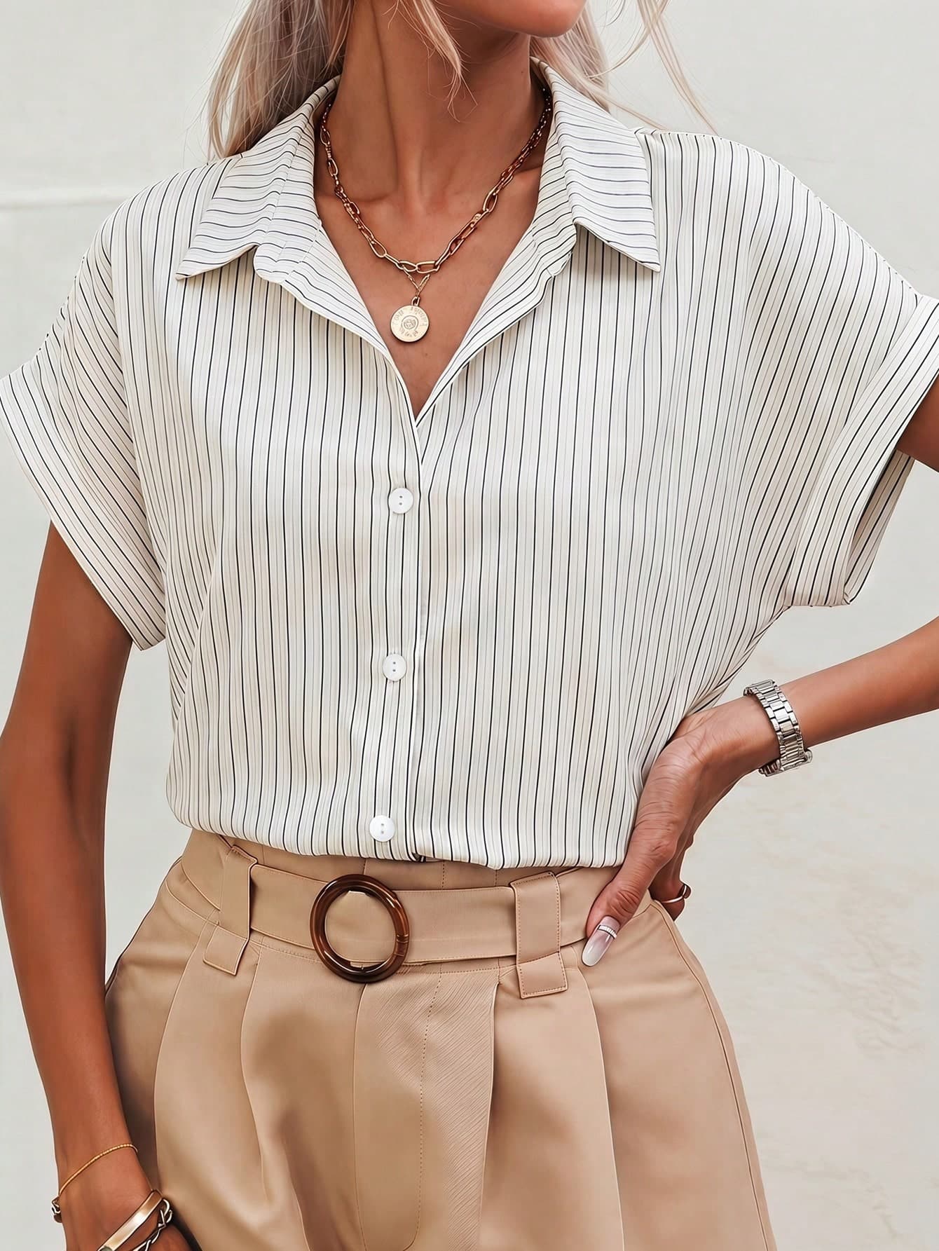 SHEIN Frenchy Casual Minimalist Retro Elegant Commute Office Versatile Warm Beige Striped Shirt, Suitable For Beach, Teachers' Day, Summer Wear For Women,Summer Top