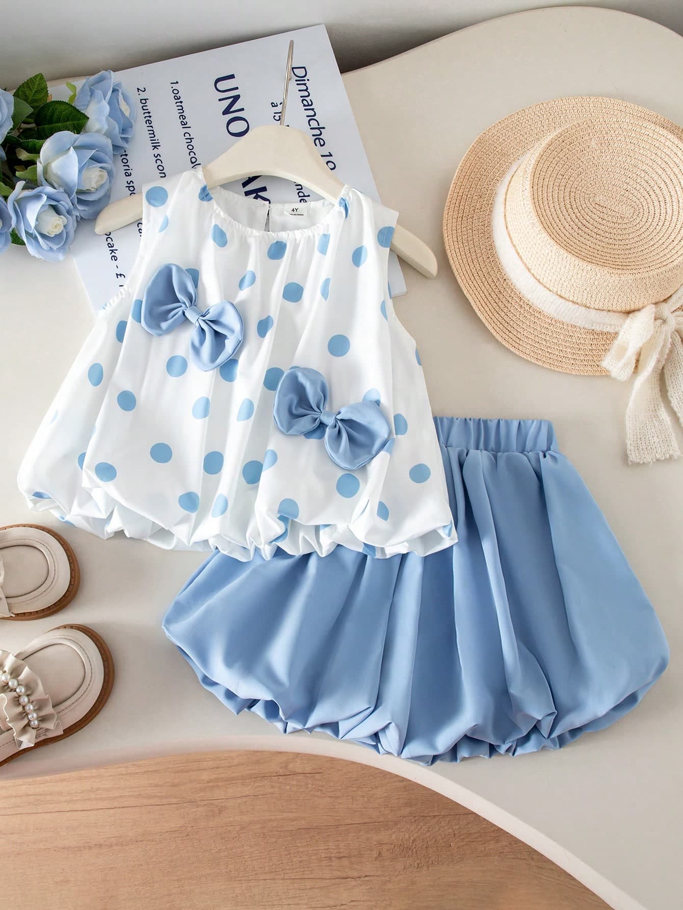 SHEIN Genkimix Kids 2pcs Young Girls Bow Decor Casual Sleeveless Top + Solid Color Casual Shorts Set