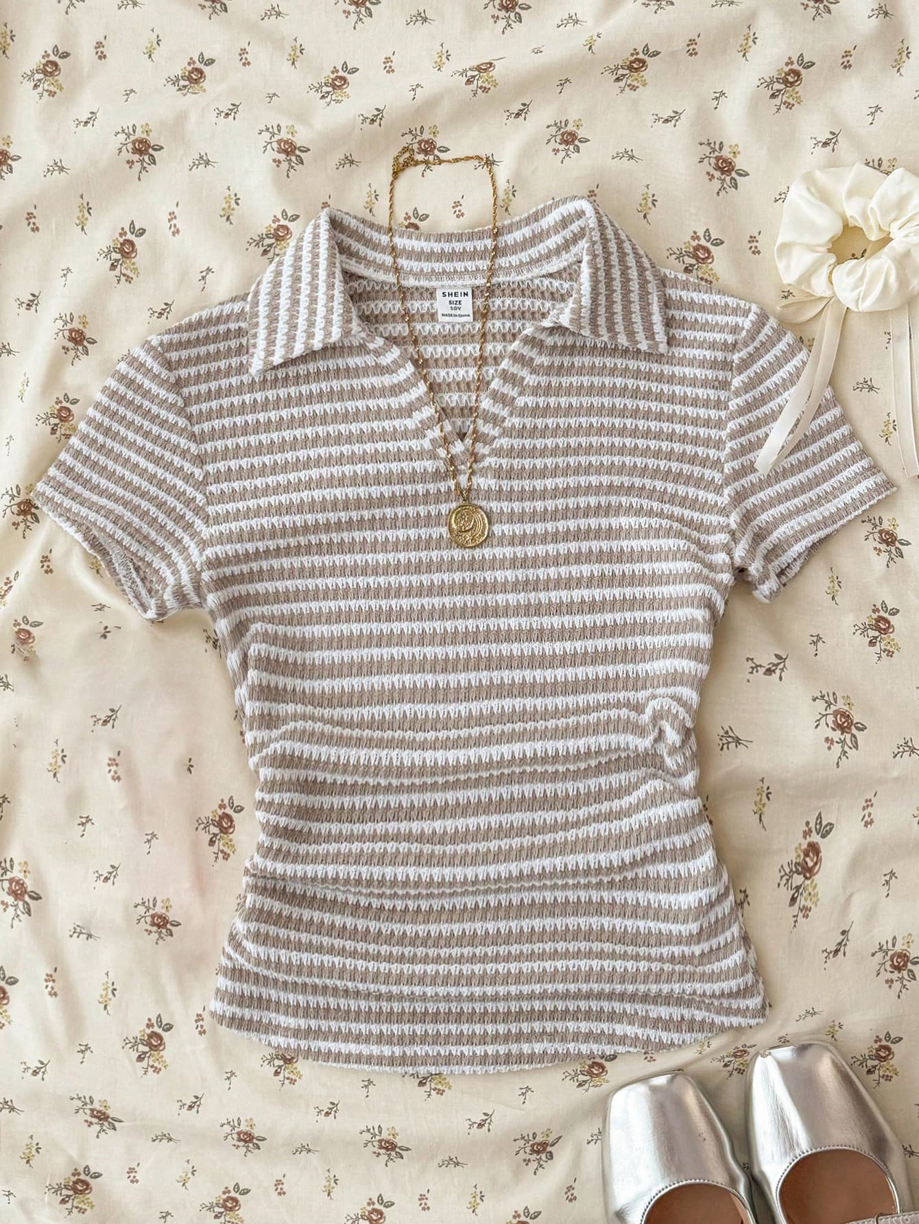 SHEIN Teen Girl/Teen Girls V-Neck Short Sleeve T-Shirts, Summer Fitted Polo Collar Cropped Casual Tees