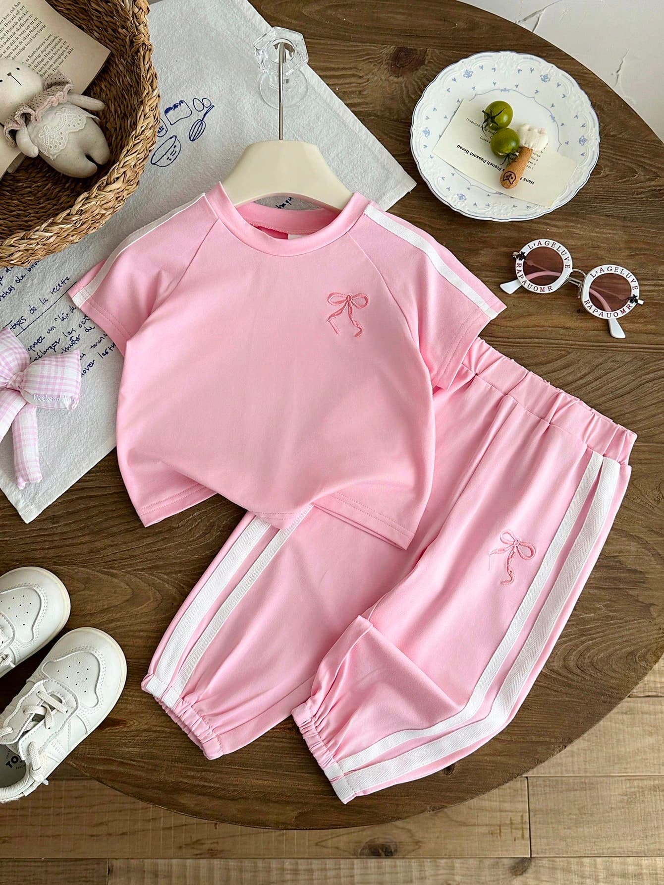 SHEIN Baby Girl 2pcs/Set Pink Striped Spring Outfits Cute Summer Vacation Sport Daily Loose Embroidery Suit Short Puffed Sleeves Top&Stripe Long Pants