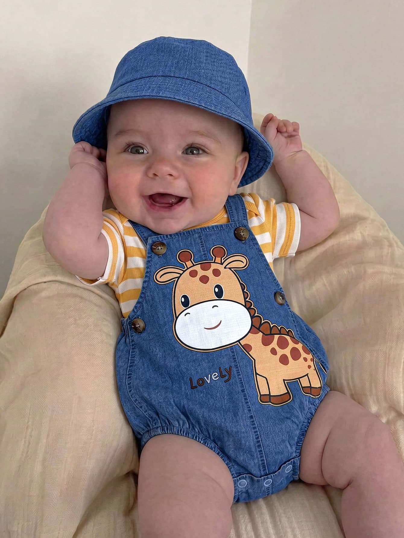 Newborn Baby Girl Casual Cute Cartoon Pattern Bib Pants & Striped T-Shirt Set