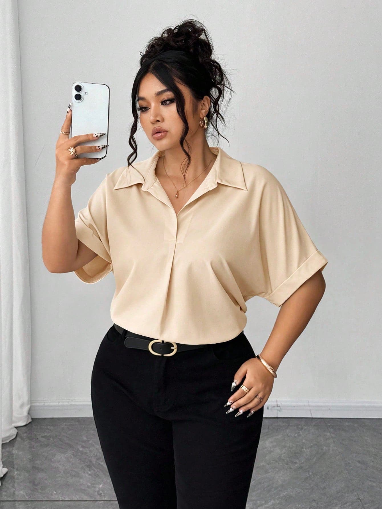 Elenzga Plus Size Straight Fit Short Sleeve Turndown Collar Pure White Batwing Blouse