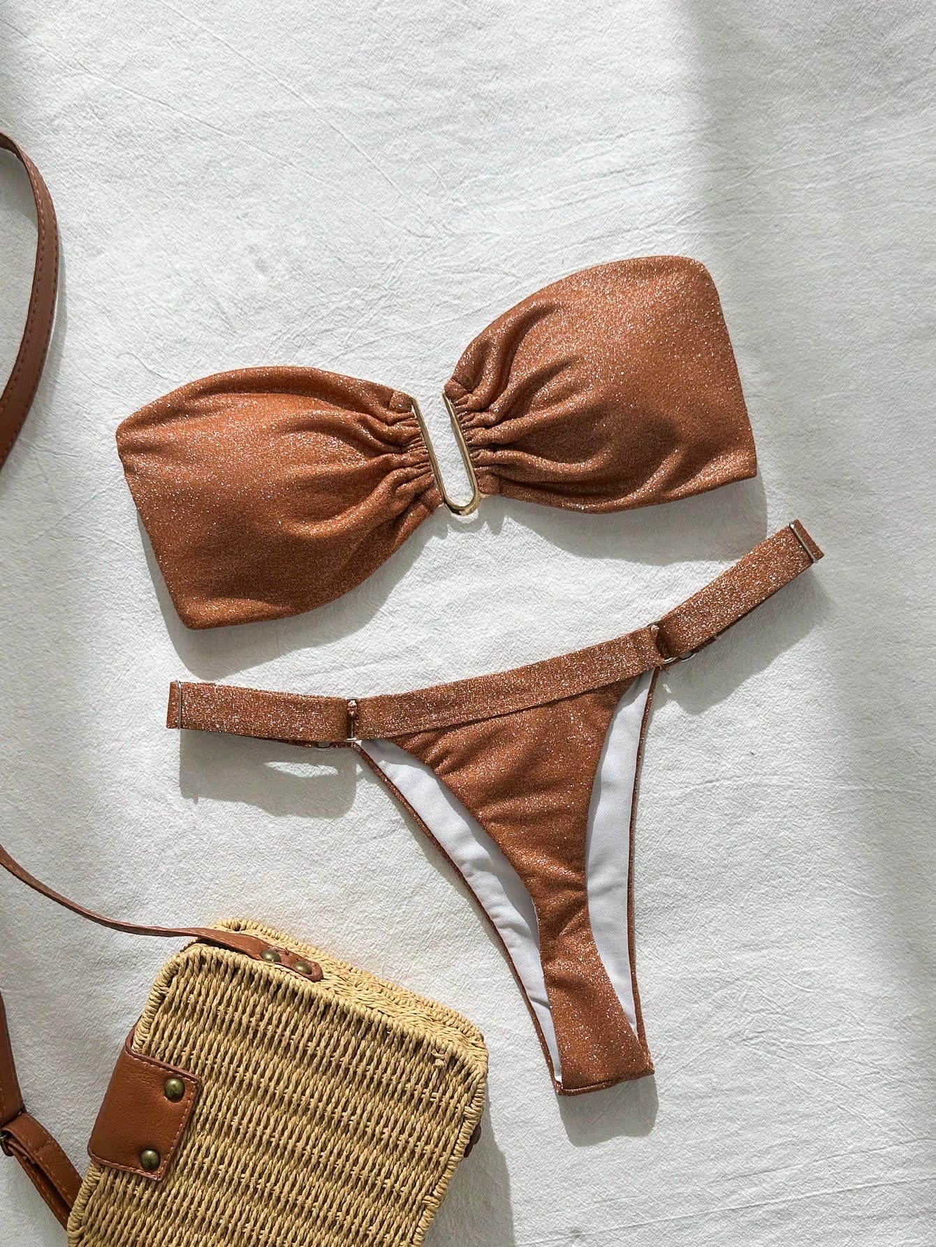 Swim Mod Springbreak Women's Solid Color Bandeau Metal Decor Top And Thong Bikini 2-Piece Set, Minimalist Summer Swimwear