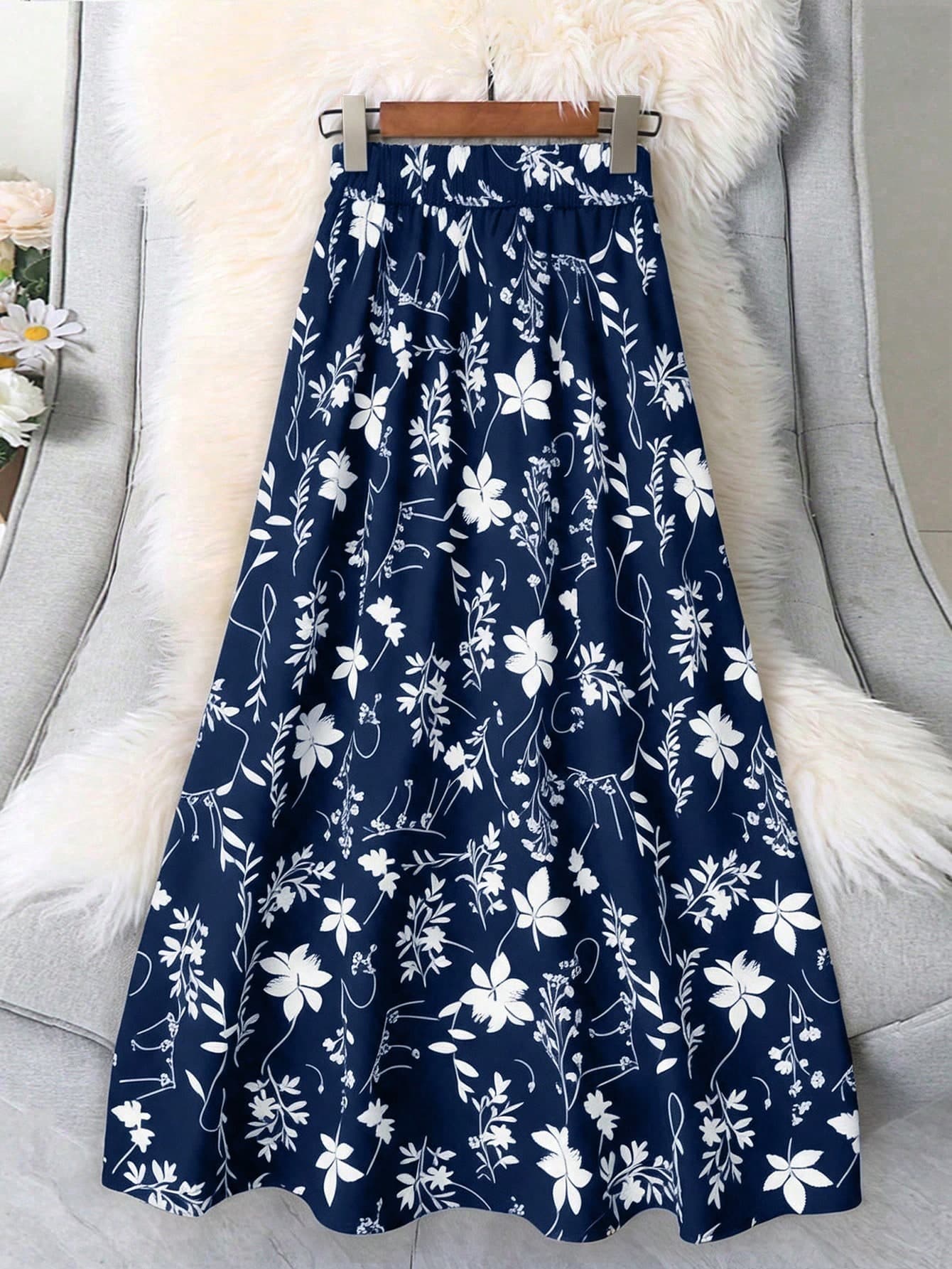 SHEIN LUNE Plus Size Floral Print Elastic Waist Casual Boho Skirt, Summer Vacation Navy Blue