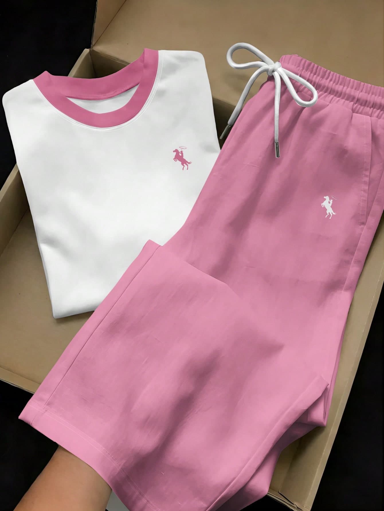 SHEIN EZwear 2pcs Set Embroidered Round Neck Short Sleeve Top And Striped Print Pants, Casual,Summer Outfits For Women