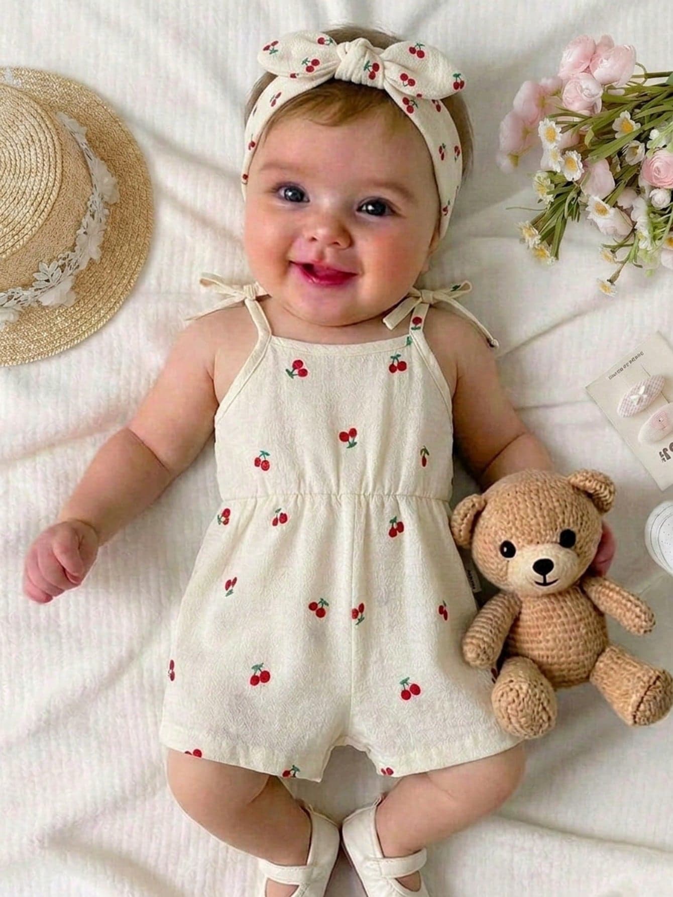 SHEIN Newborn Baby Girl Cute Summer Ditsy Floral Romper