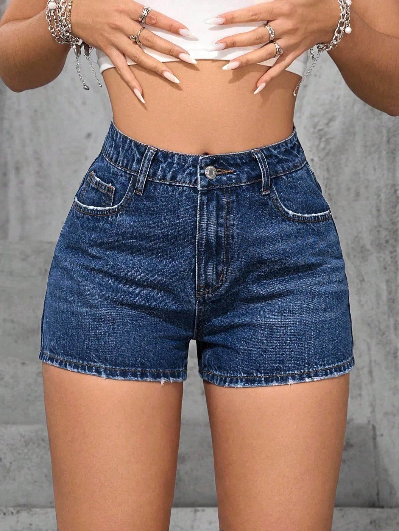 SHEIN Tall Women's Fashionable Casual Daily Versatile Denim Shorts, Tall Women