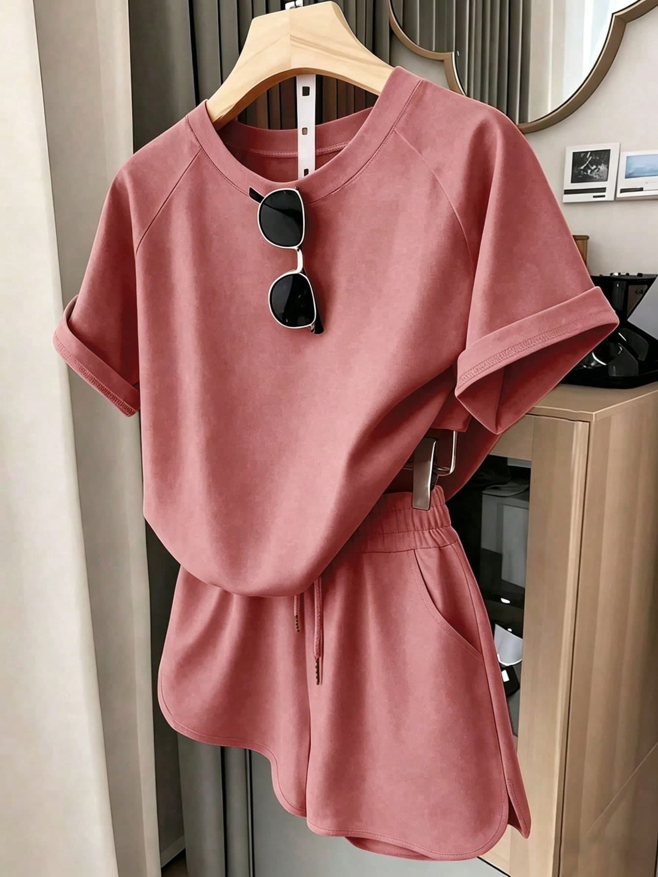 Resyla Women's T-Shirt And Shorts Set, Summer New Arrival, Fashion Versatile, Suitable For Home, Office, Cycling, Sports Wear