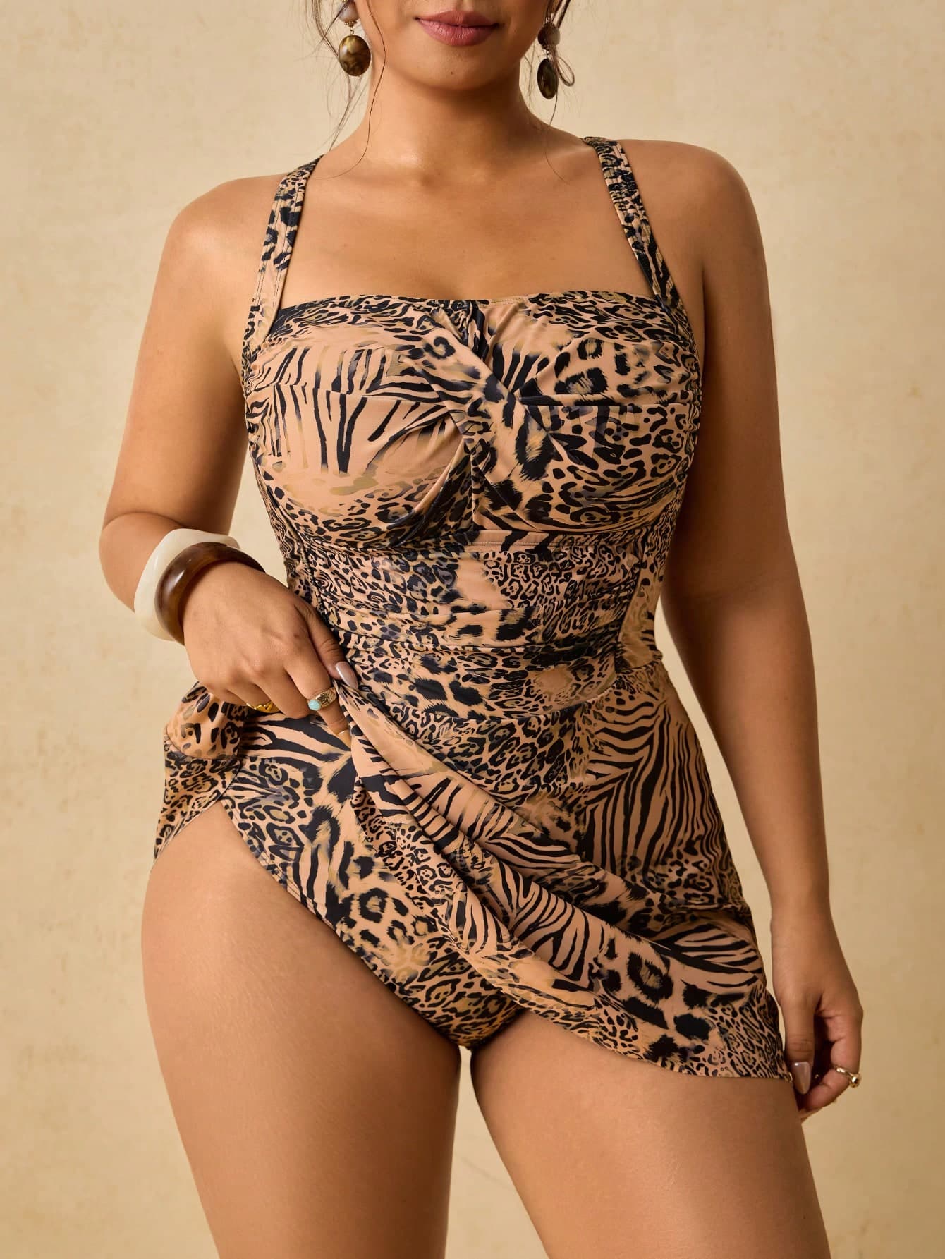Travachic Plus Size Women White One-Piece Swimsuit Holiday Beach Vacation Summer Bathing Suits For Women
