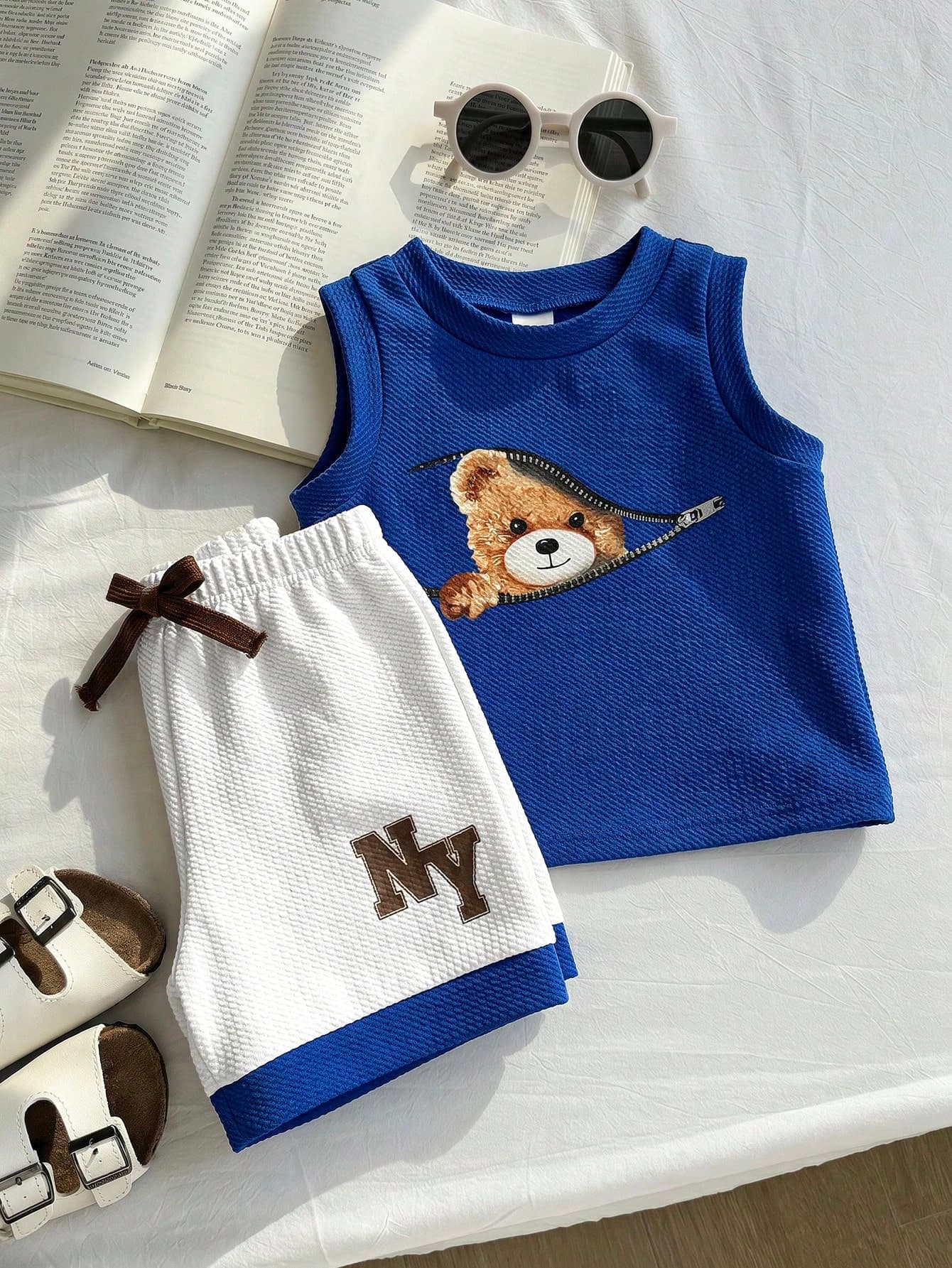 SHEIN 2pcs Baby Boy Summer Casual Cute Cartoon Bear Pattern Hooded Vest And Shorts Set, Kids Outfit