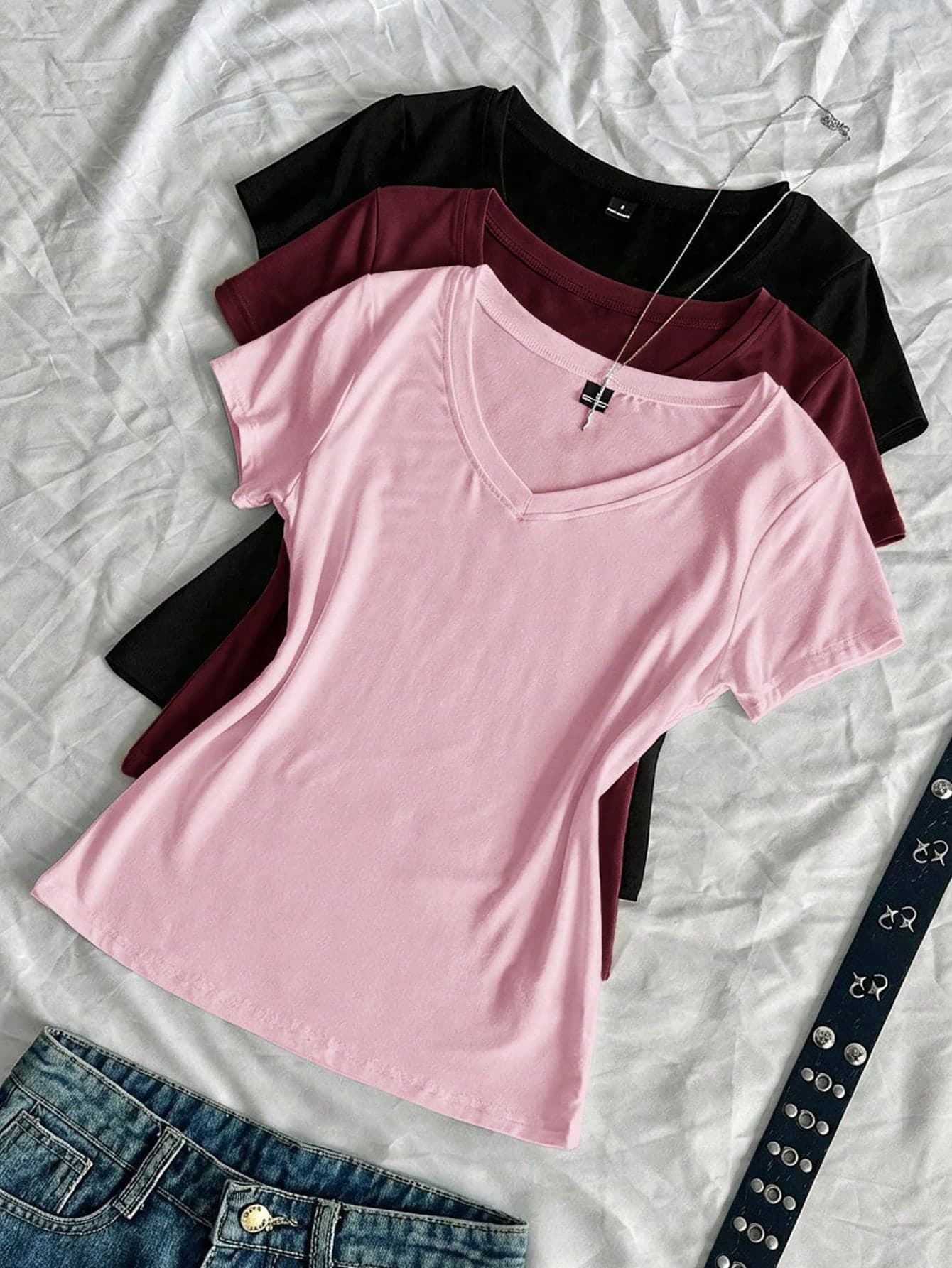 SHEIN EZwear 3pcs Women's Summer V-Neck Fitted T-Shirt, Punk Subculture Anime Solid Color Basic V-Neck Short Sleeve Slim Fit T-Shirt