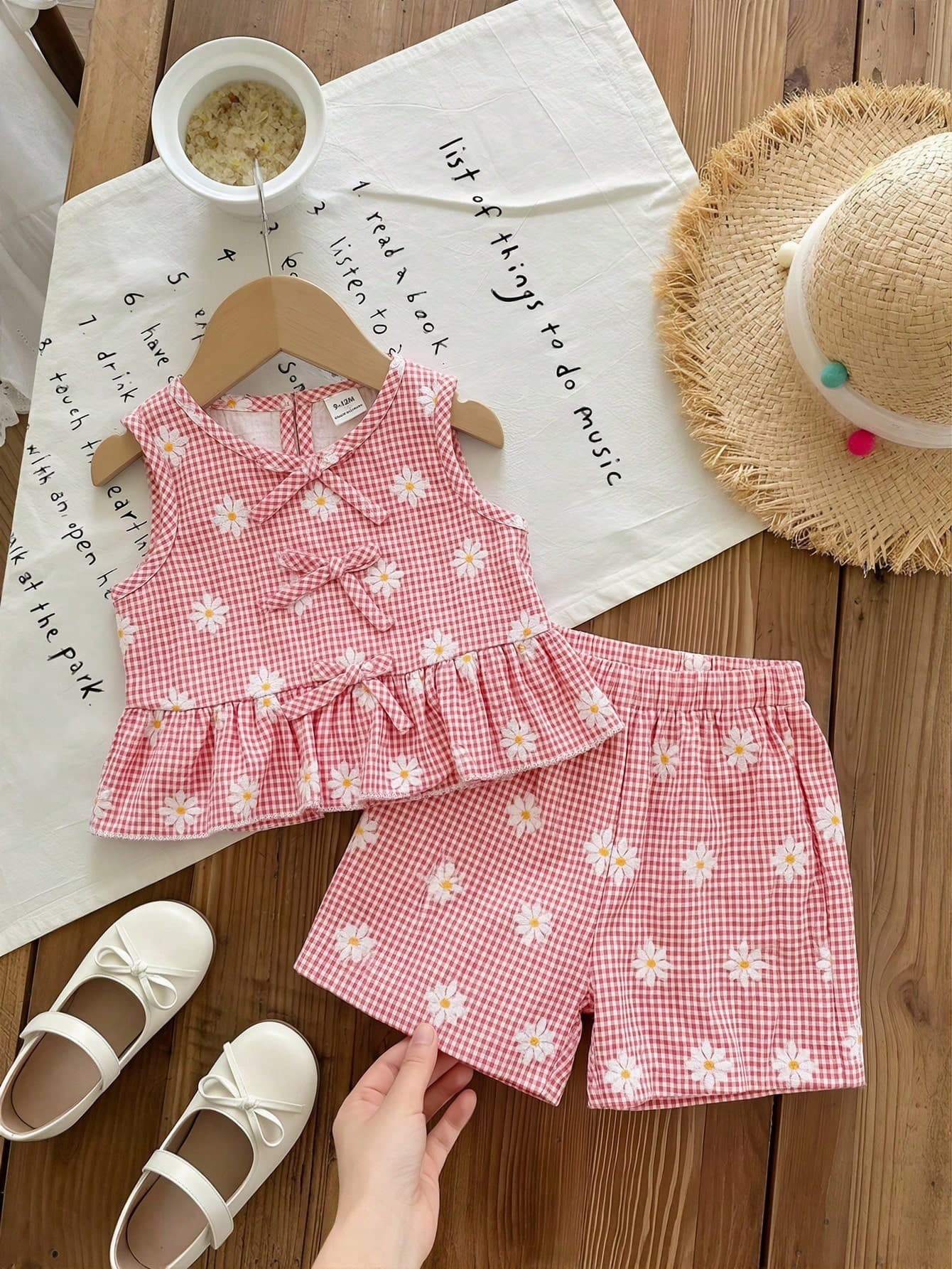 SHEIN 2-Pack Baby Girl Striped Bow Camisole Top And Straight Leg Pants Summer Vacation Outfit Casual Co-Ords Pant Wide Set For Baby Girl