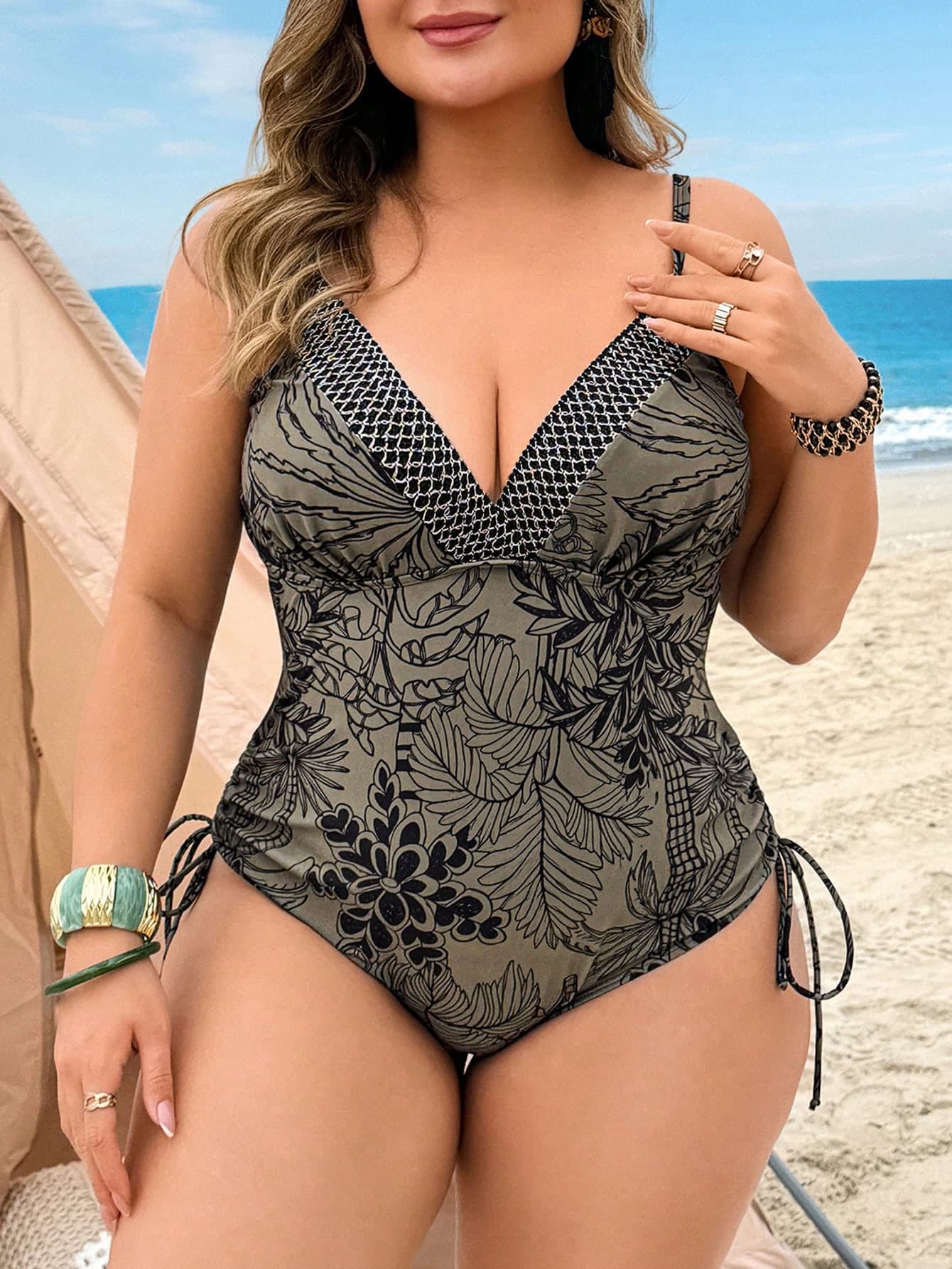 Swim Lushoire Plus Size Women's Tropical Plant Print One-Piece Swimsuit, Vacation Beach Gym Summer