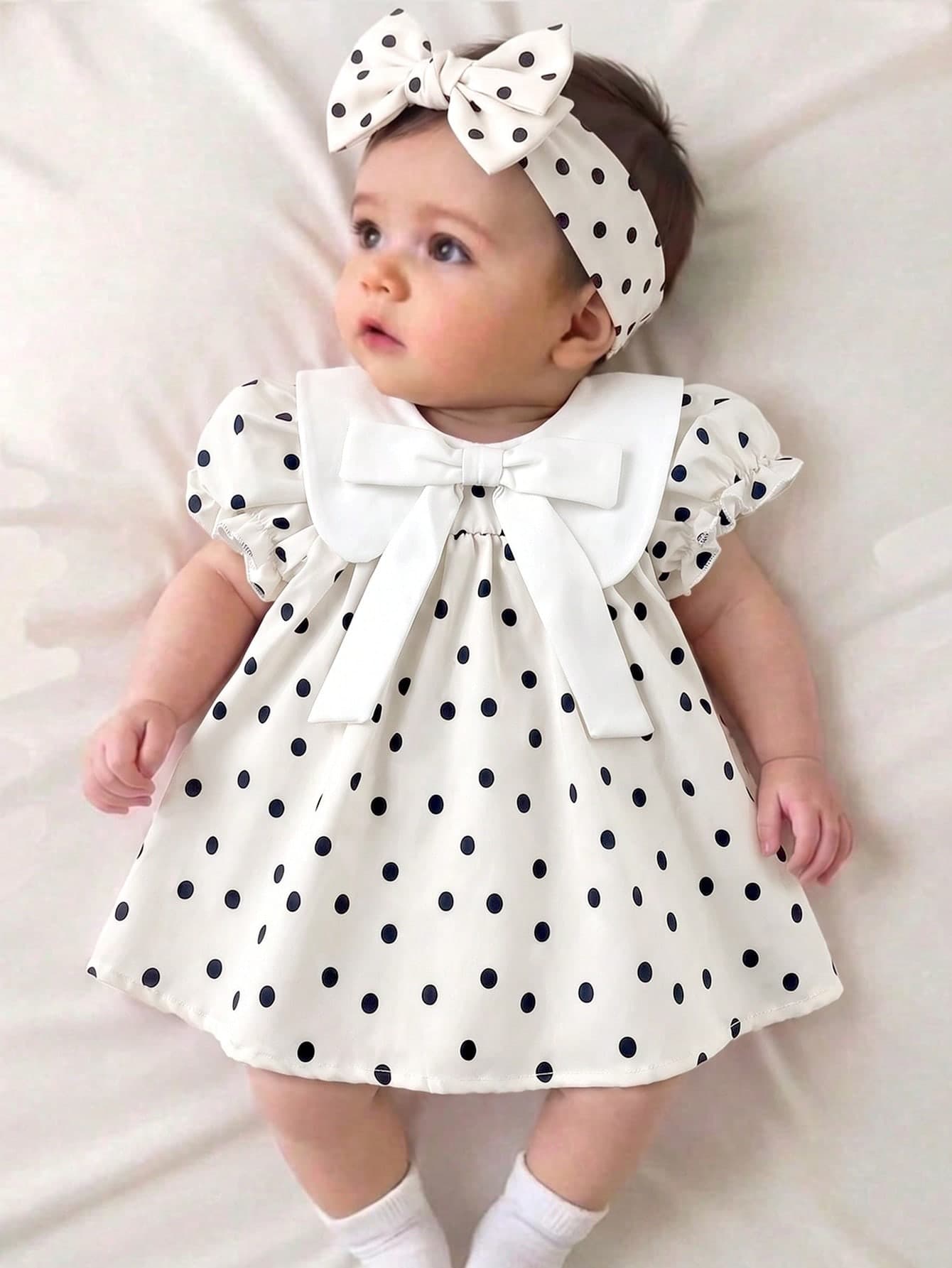 SHEIN One-Piece Newborn Casual, Simple, Loose-Fitting Cartoon Pattern Round Neck Short-Sleeved Dress, Perfect For Summer.