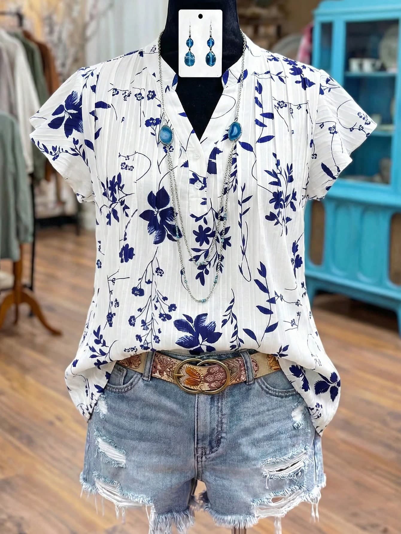 SHEIN LUNE CURVE Plus Size Women Plant Print Cap Sleeve Shirt