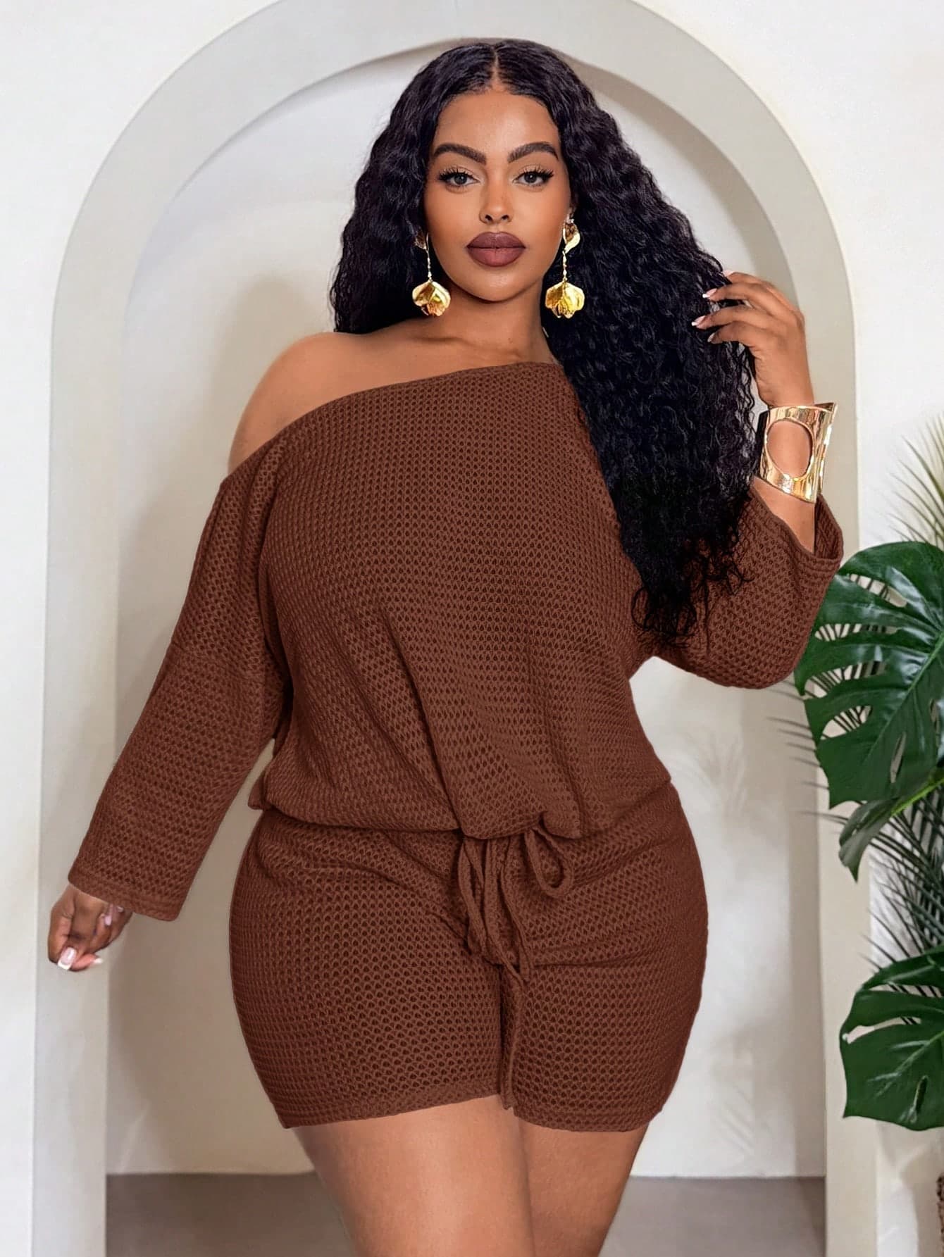 Slaydiva Women's Brown Knitted Romper, Autumn Casual Sexy Loungewear Curve Off Shoulder Short Jumpsuit With Elastic Waist, Elegant Minimalist Vacation Set Fall