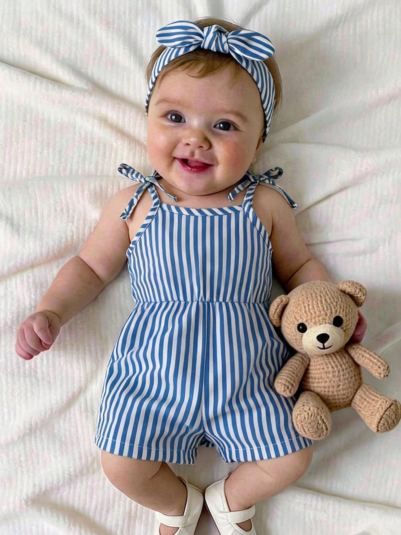 SHEIN Newborn Baby Girl Cute Summer Ditsy Floral Romper