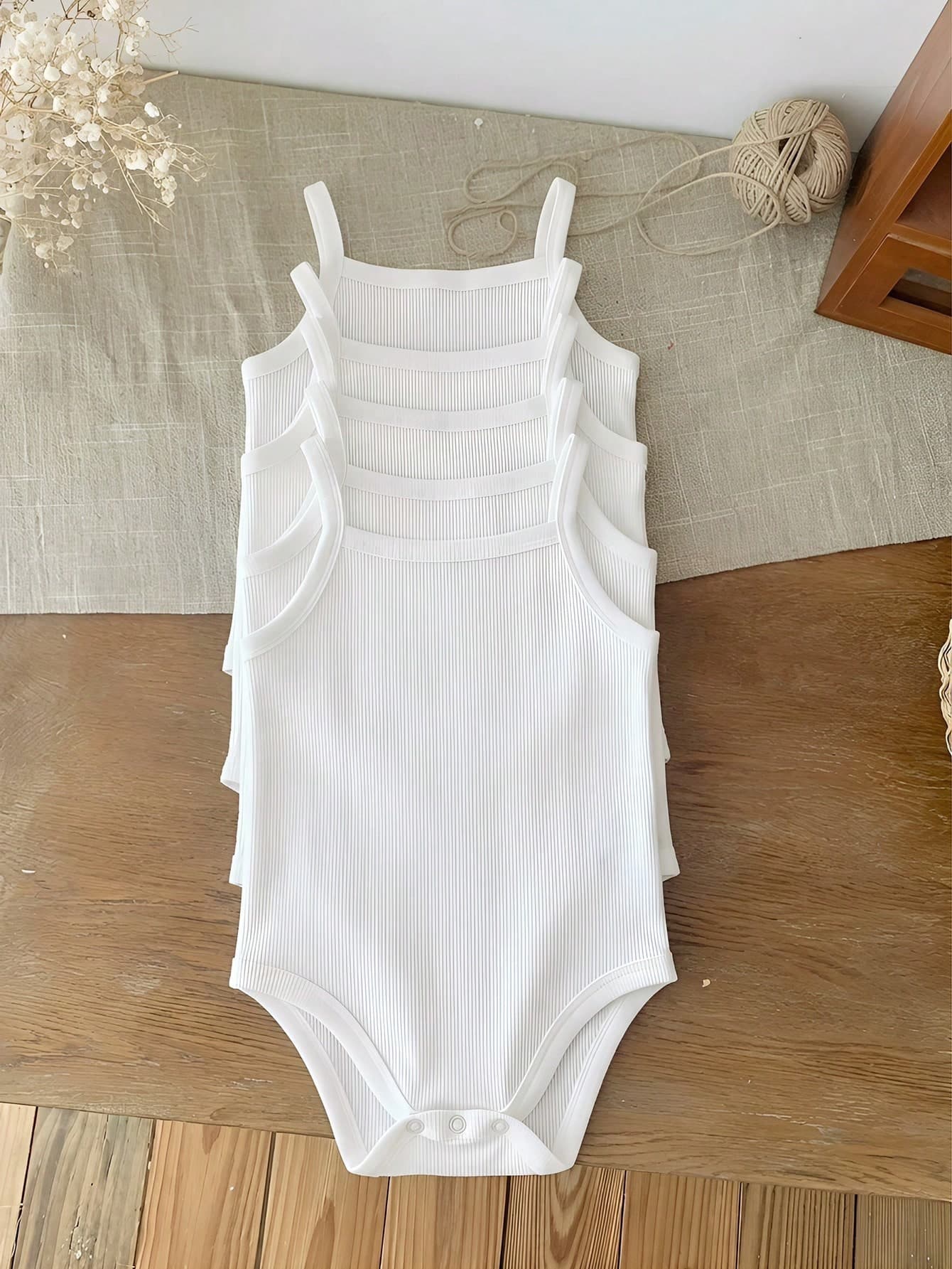 SHEIN LMoss Kids 5pcs/Set Newborn Baby Girl Cute Solid Color Knitted Romper Outfit,Summer Clothes Unisex White One Piece Bodysuit Cotton For Bamboo Babies 1st Birthday