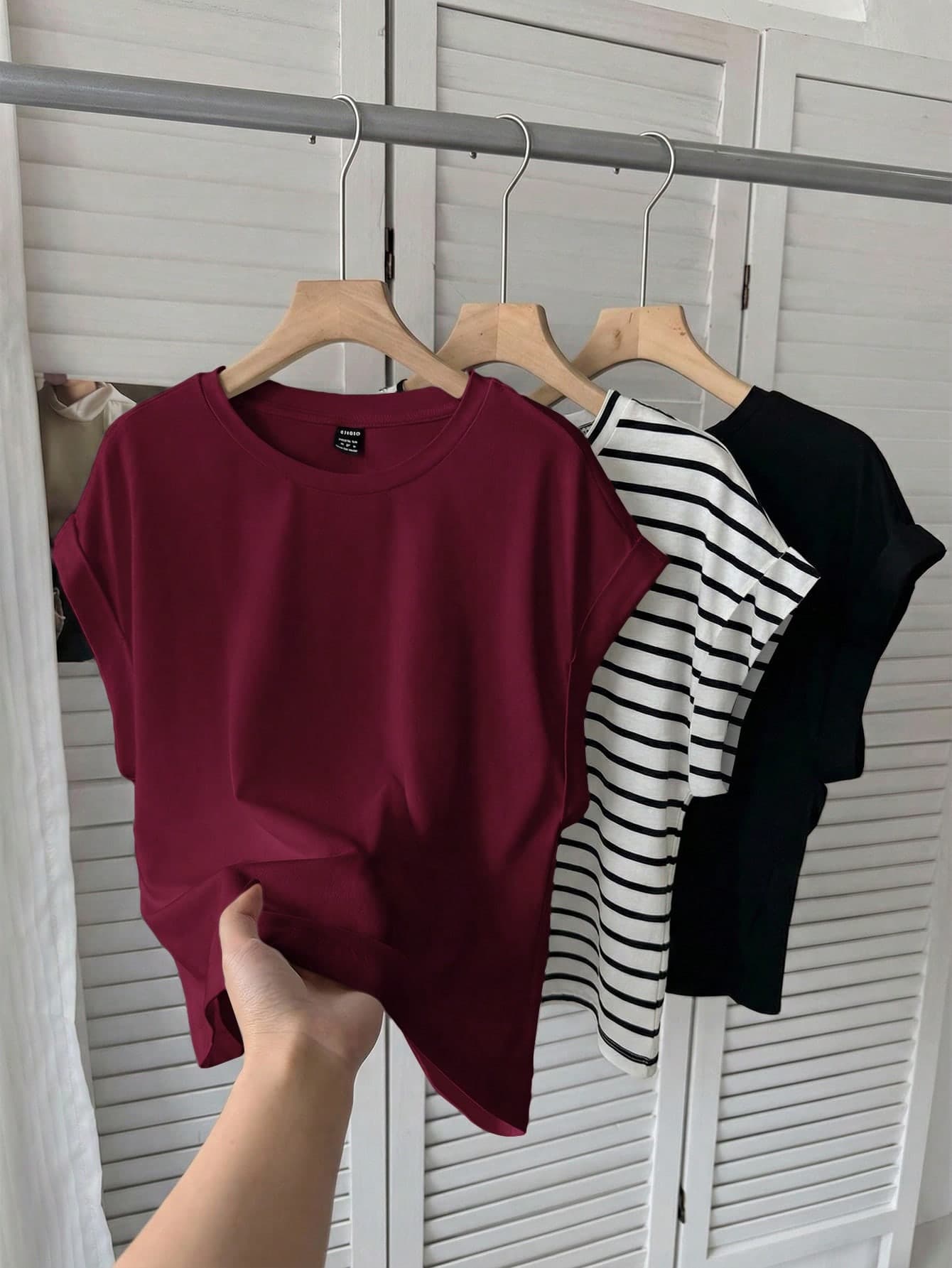 SHEIN LUNE Women's Casual Crew Neck Dolman Sleeve Short T-Shirt 3pcs Set Suitable For Spring And Summer