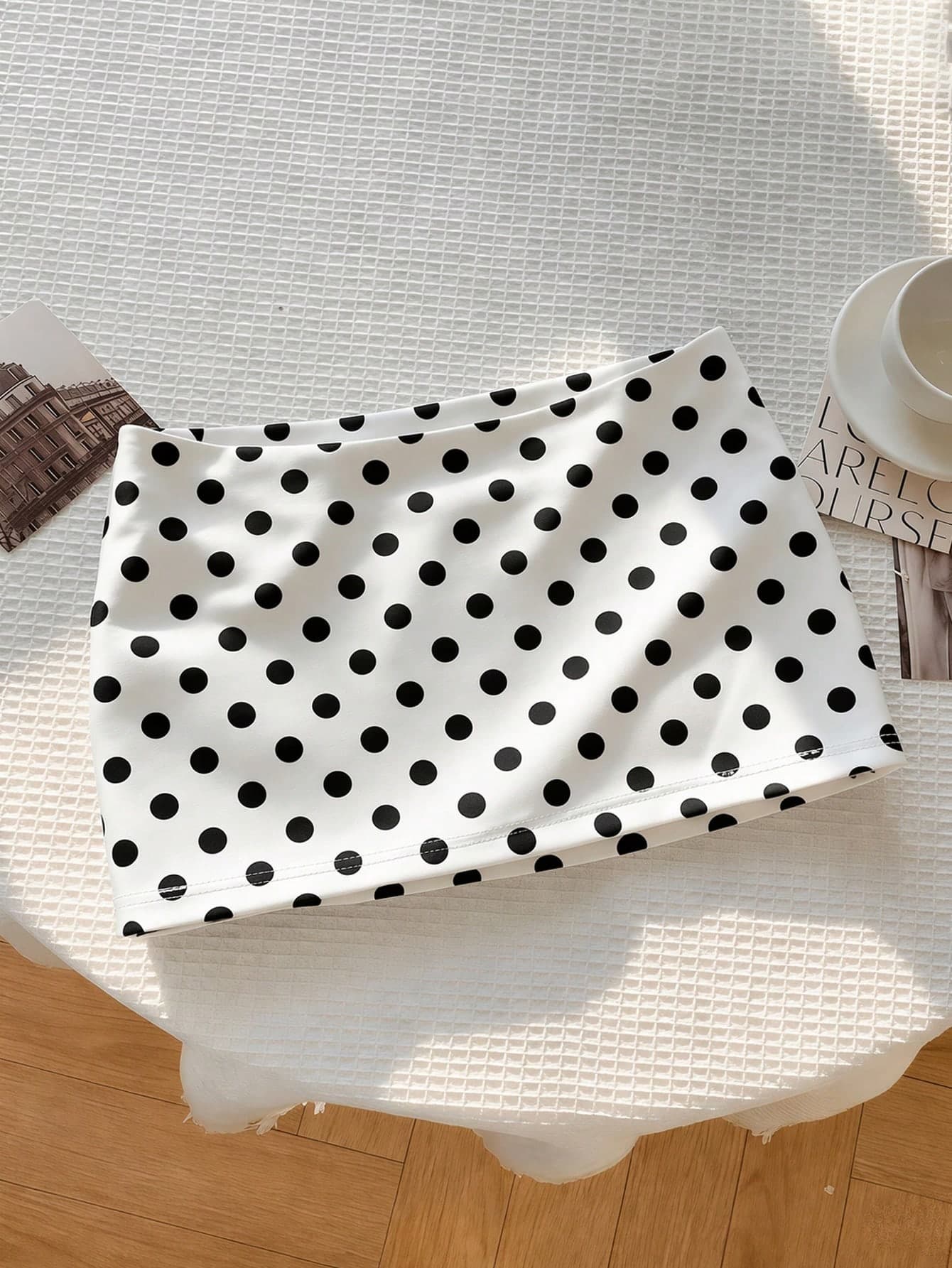SHEIN Kids Tween Girls White And Black Polka Dot Skirt With Built-In Shorts, Mini Skirt, Retro Cute Kawaii Princess Vacation Autumn