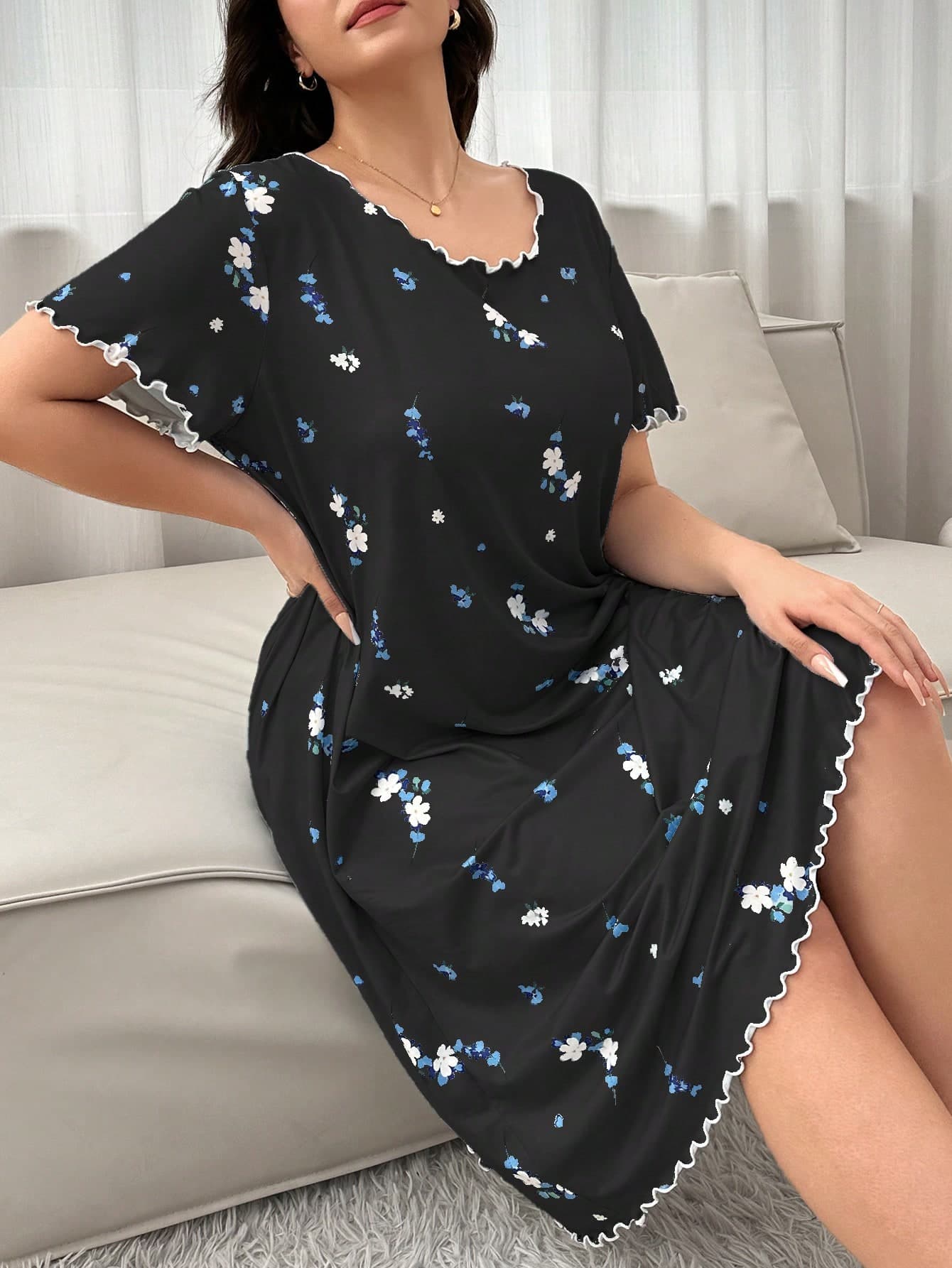 DUSKBASE Plus Size Women Floral Print Frill Trim Comfortable Nightgown