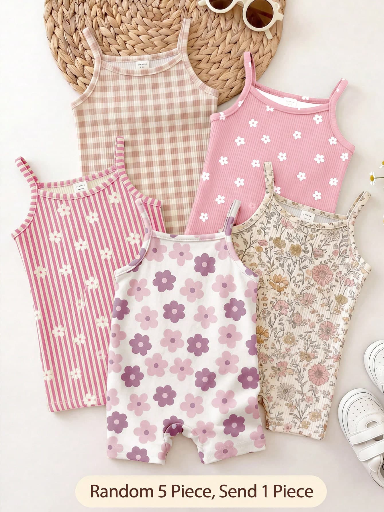 SHEIN [Random 5pcs, Send 1pc] Vintage Floral Print Romper, Girly, Chill Chill, Y2K, Kawaii, Baby Girl Casual Sleeveless Jumpsuit Suitable For Spring/Summer, Cute Summer Outfits Summer Baby Girl Items, Summer Outing Items, Korean Style, Easy Comfort, Stylish Baby Girl, Y2K, Kawaii, Party, Everyday, Vacation, Cute, Comfy, Summer 2026, Cottagecore, Weekend Casual, Family Outing, Photoshoot Outfits, Chill Chill, Baby & Baby Girl Graphic Tops
