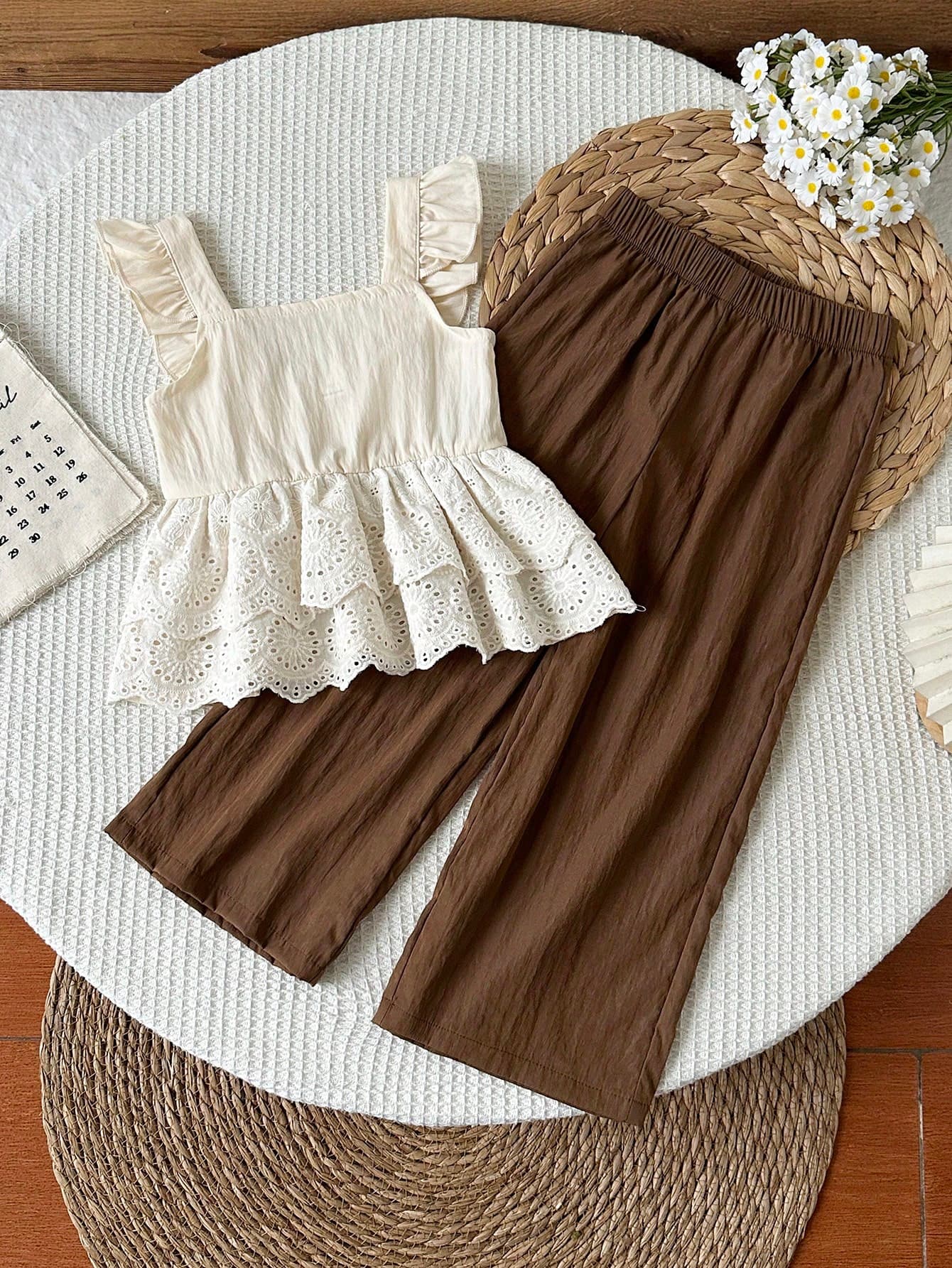 SHEIN Vintaside Kids Young Girl Summer Casual Hollow-Out Embroidery Patchwork Top And Pants 2 Pieces Set