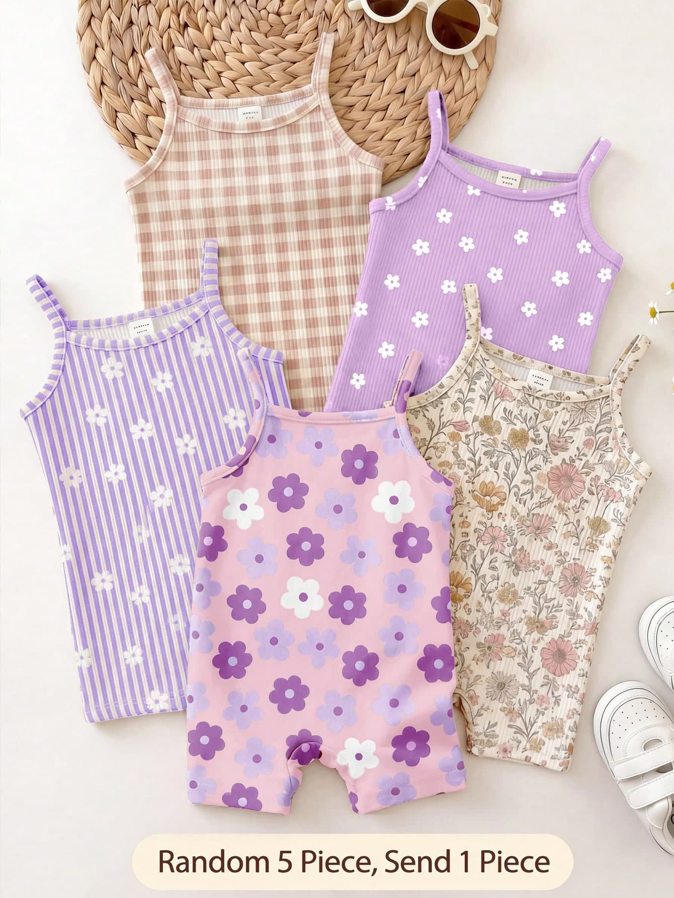 SHEIN [Random 5pcs, Send 1pc] Vintage Floral Print Romper, Girly, Chill Chill, Y2K, Kawaii, Baby Girl Casual Sleeveless Jumpsuit Suitable For Spring/Summer, Cute Summer Outfits, Summer Baby Girl Items, Summer Outing Items, Korean Style, Easy Comfort, Stylish Baby Girl, Y2K, Kawaii, Party, Everyday, Vacation, Cute, Comfy, Summer 2026, Cottagecore, Weekend Casual, Family Outing, Photoshoot Outfits, Chill Chill, Baby & Baby Girl Graphic Tops