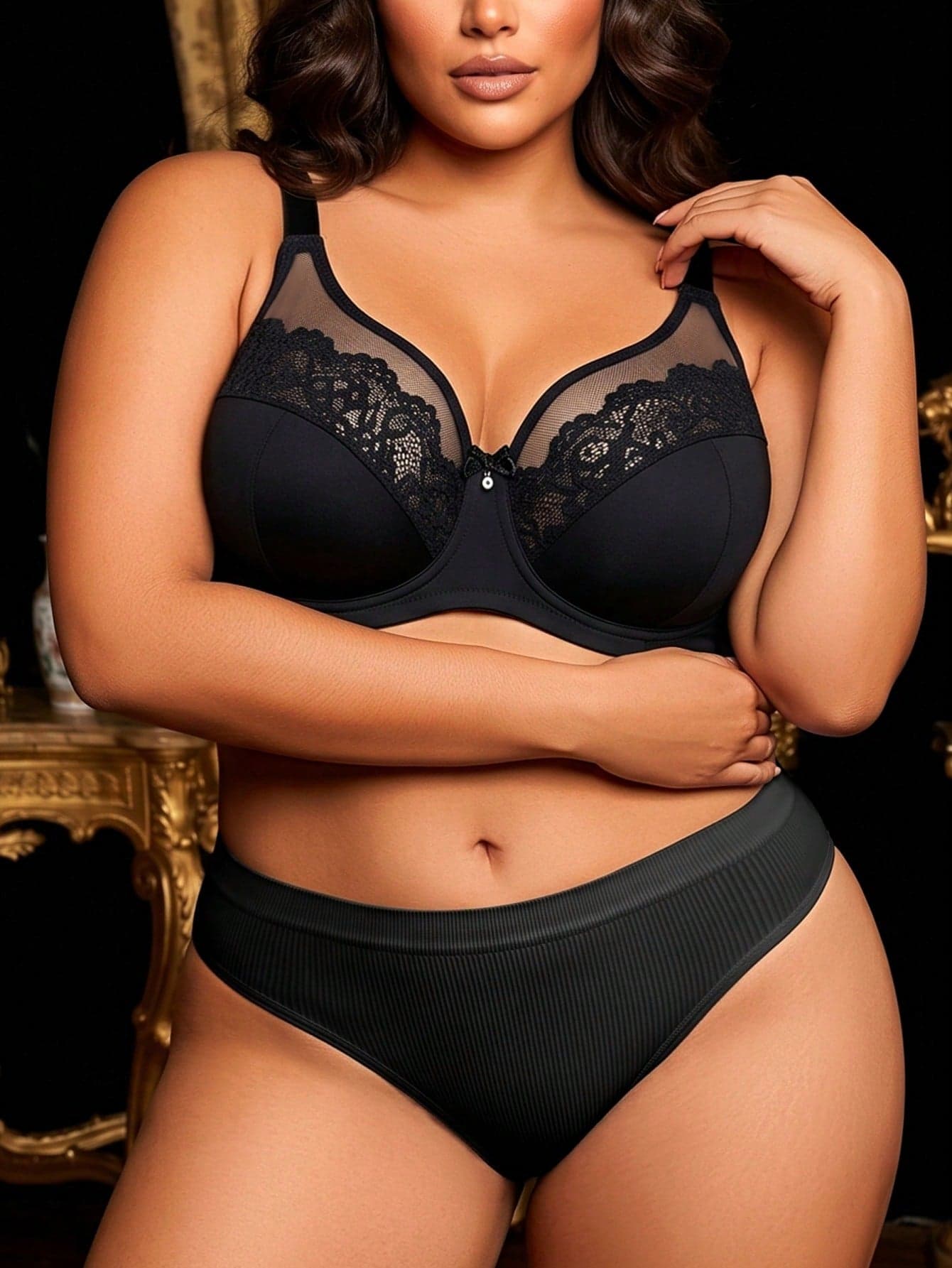 Divavoom Plus Size Solid Color Mesh & Lace Patchwork Underwire Bra