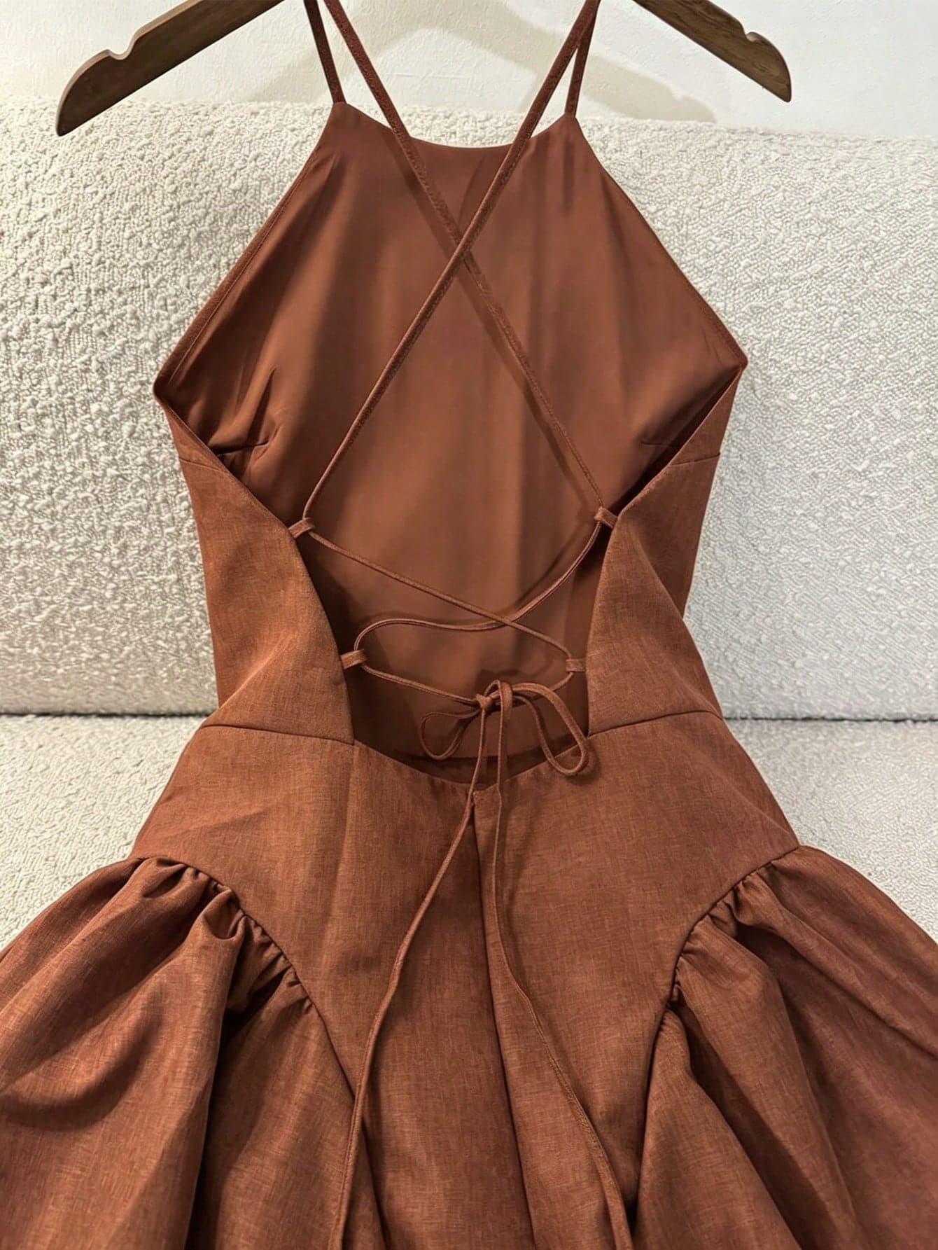 GlowEve Women's Solid Color Halter Shoulder Exposed Waist Cinched Two-Sided Seam Ruched Open Back Wrap Tie Midi Dress, Coffee Brown, Elegant Vintage French Style For Office, Commute, Business, Casual, Beach, Resort, Afternoon Tea, Street, Simple Versatile, Boho Holiday Gathering, Spring/Summer New Arrival