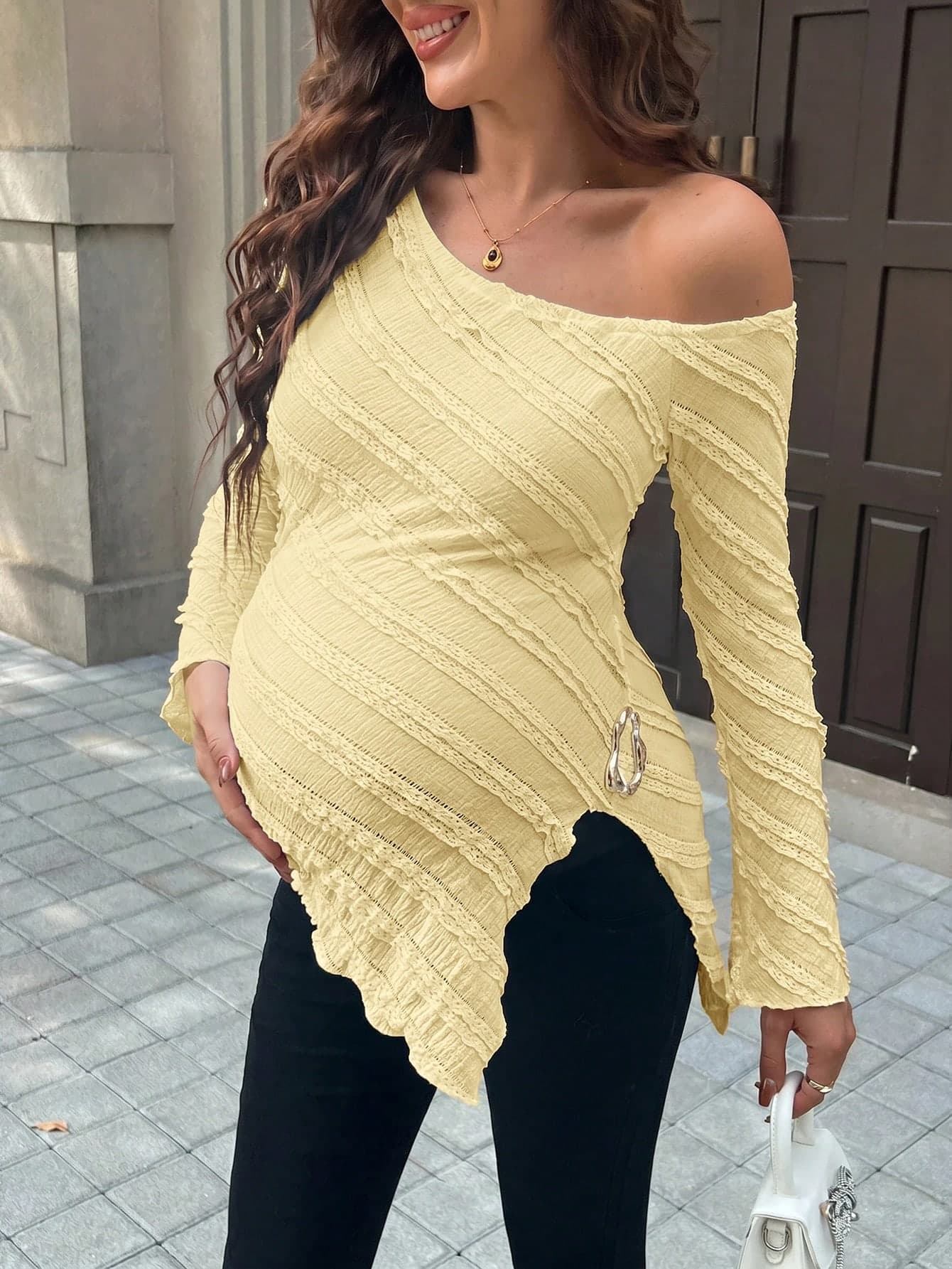 SHEIN Maternity T-Shirt With One Shoulder Long Flared Sleeve, Asymmetrical Hem, Waist Knot Decoration, Slim Fit 1 Piece, One-Way Twill Knit Jacquard T-Shirt