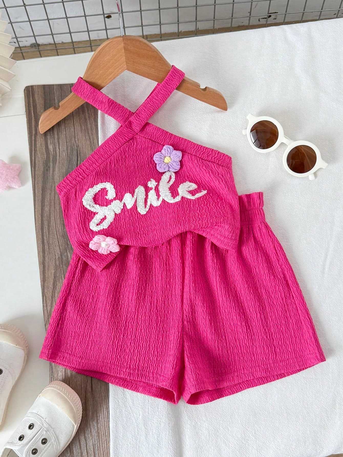 SHEIN Young Girl Casual Daily Criss-Cross Fitted Tank Top And Shorts Set